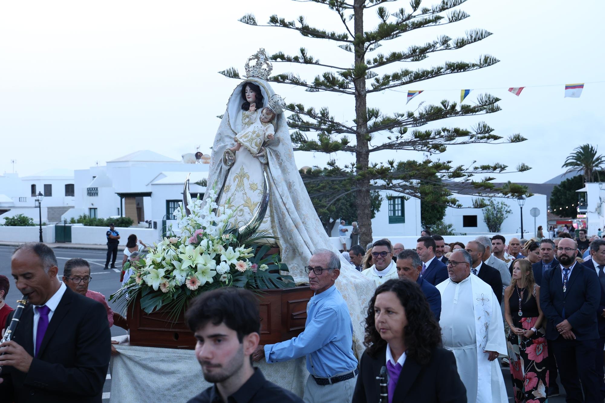 Procesión en honor a la Virgen de Los Remedios. Foto: La Voz