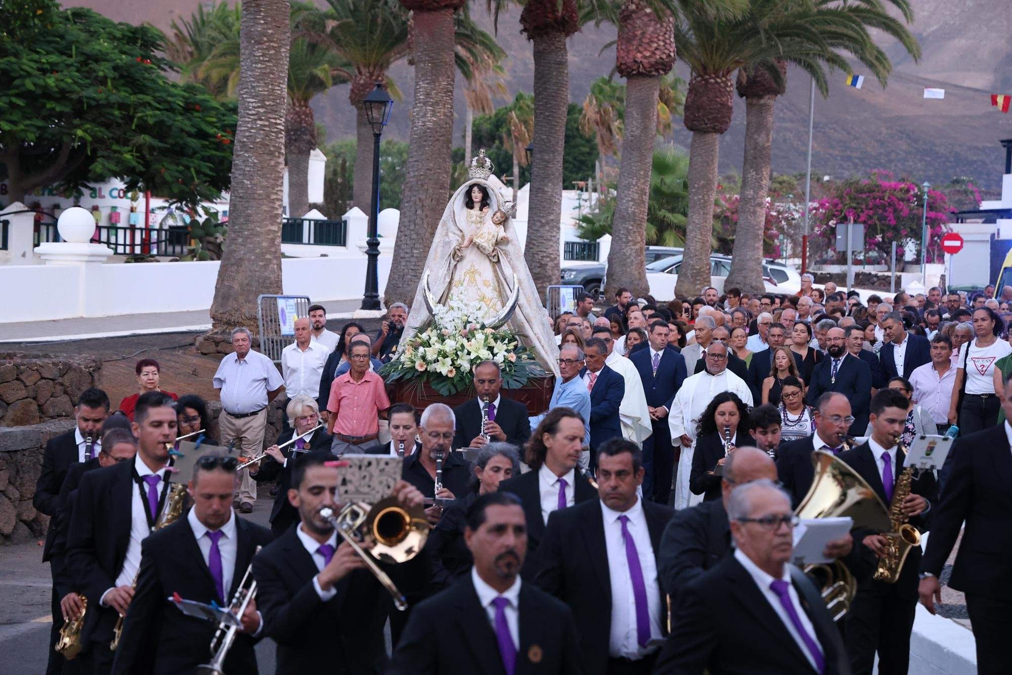 Procesión en honor a la Virgen de Los Remedios. Foto: La Voz