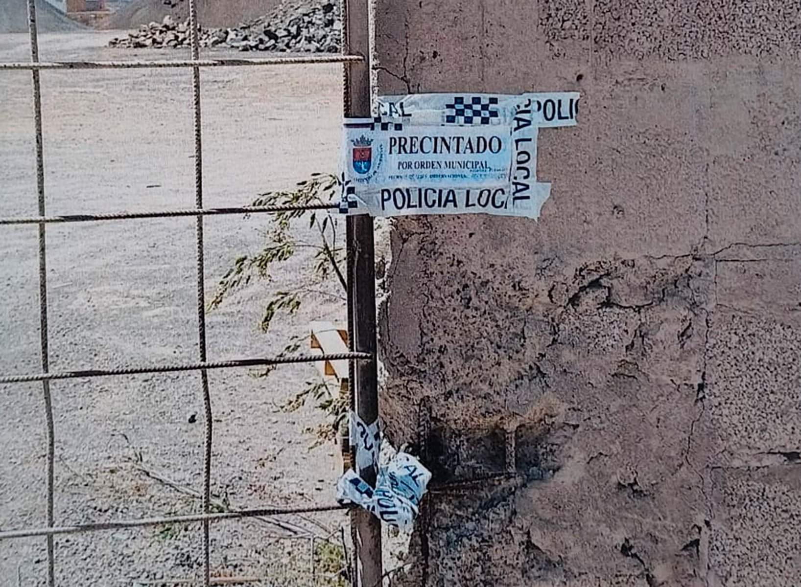 Precinto colocado por la Policía Local de Arrecife