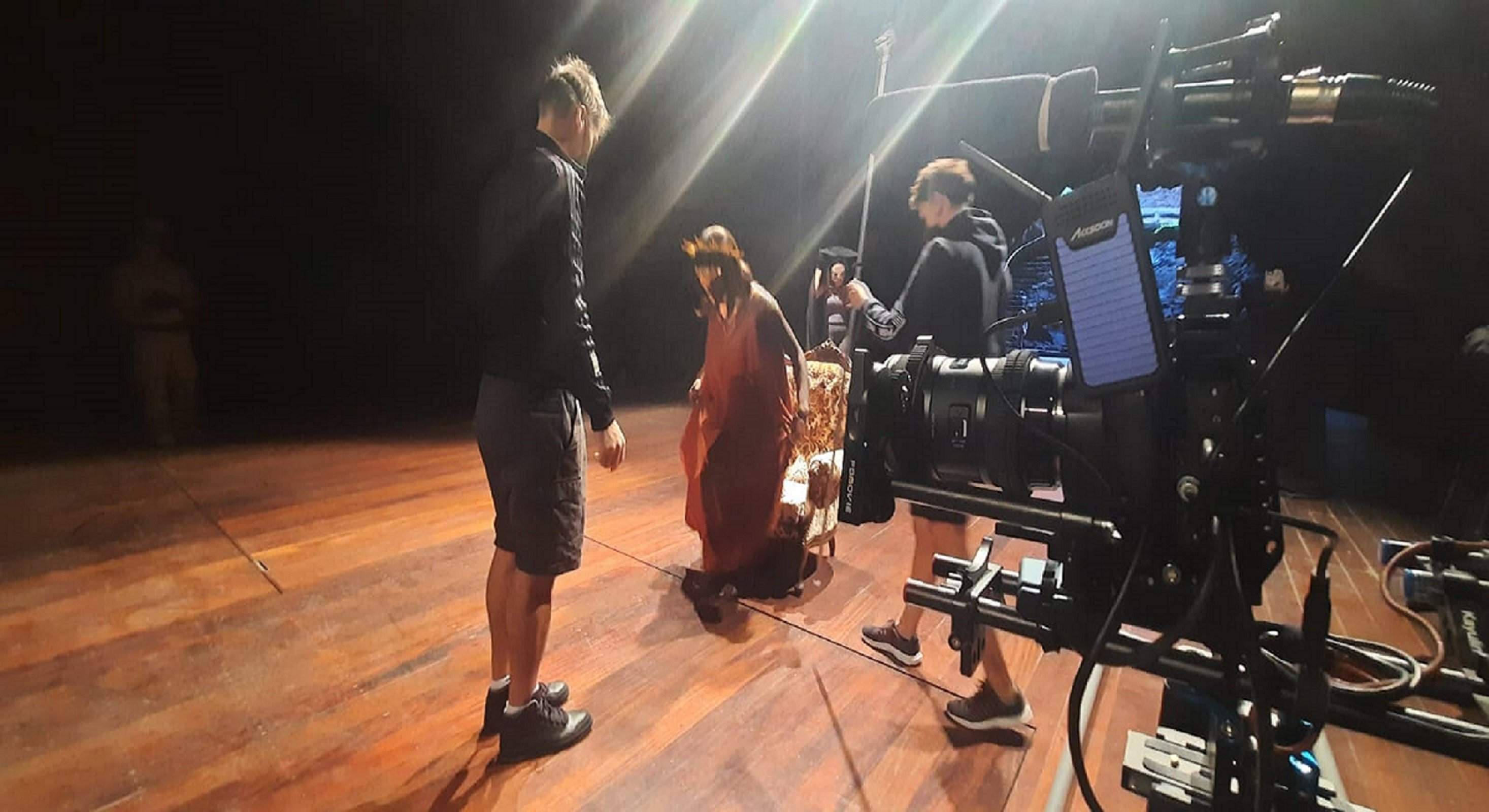 Escena grabada en Los Jameos del Agua. Archivo personal: Francisco García