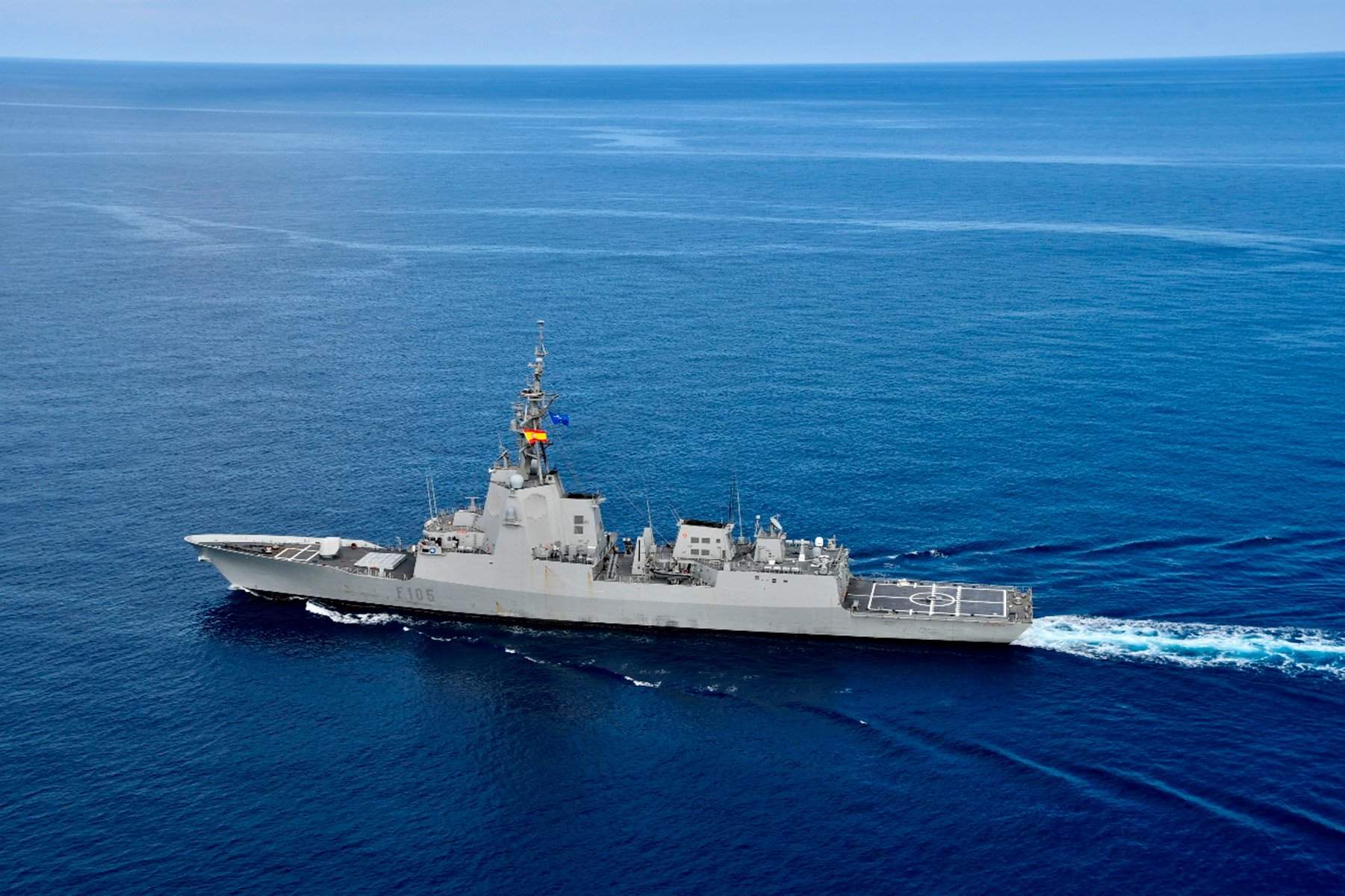 Fragata Cristobal Colón. Foto: Ministerio de Defensa.