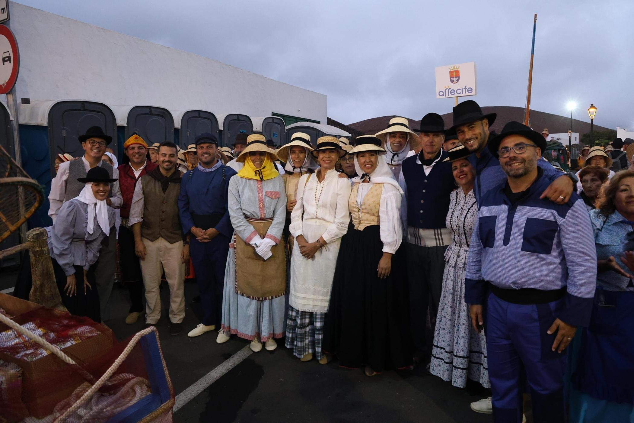 Ofrendas a la Virgen de Los Dolores. Fotos: La Voz.