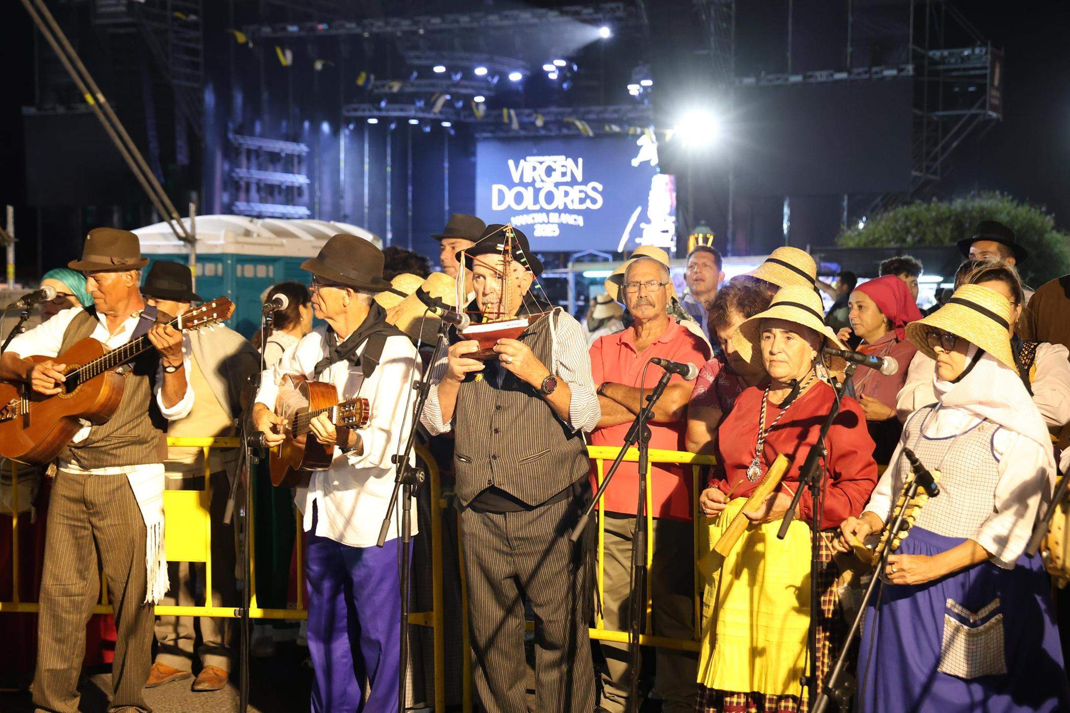 ROMERIA OFRENDA LOS DOLORES 2025  (128)