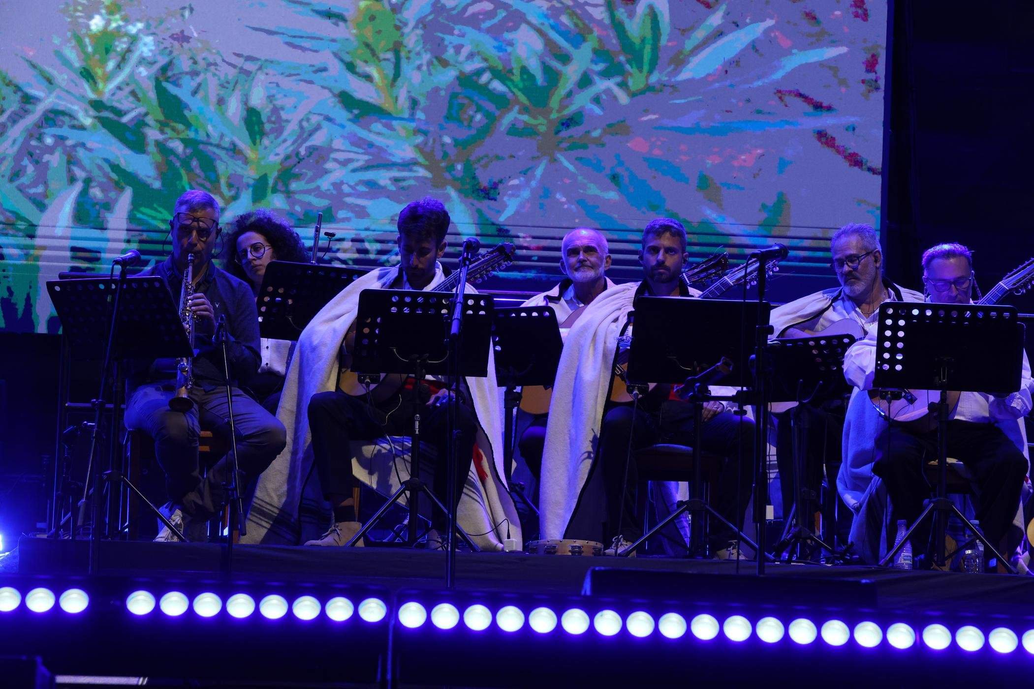 Concierto de Los Sabandeños, Olga Cerpa y Mestisay. Fotos: La Voz. Concierto de Los Sabandeños, Olga Cerpa y Mestisay. Fotos: La Voz.