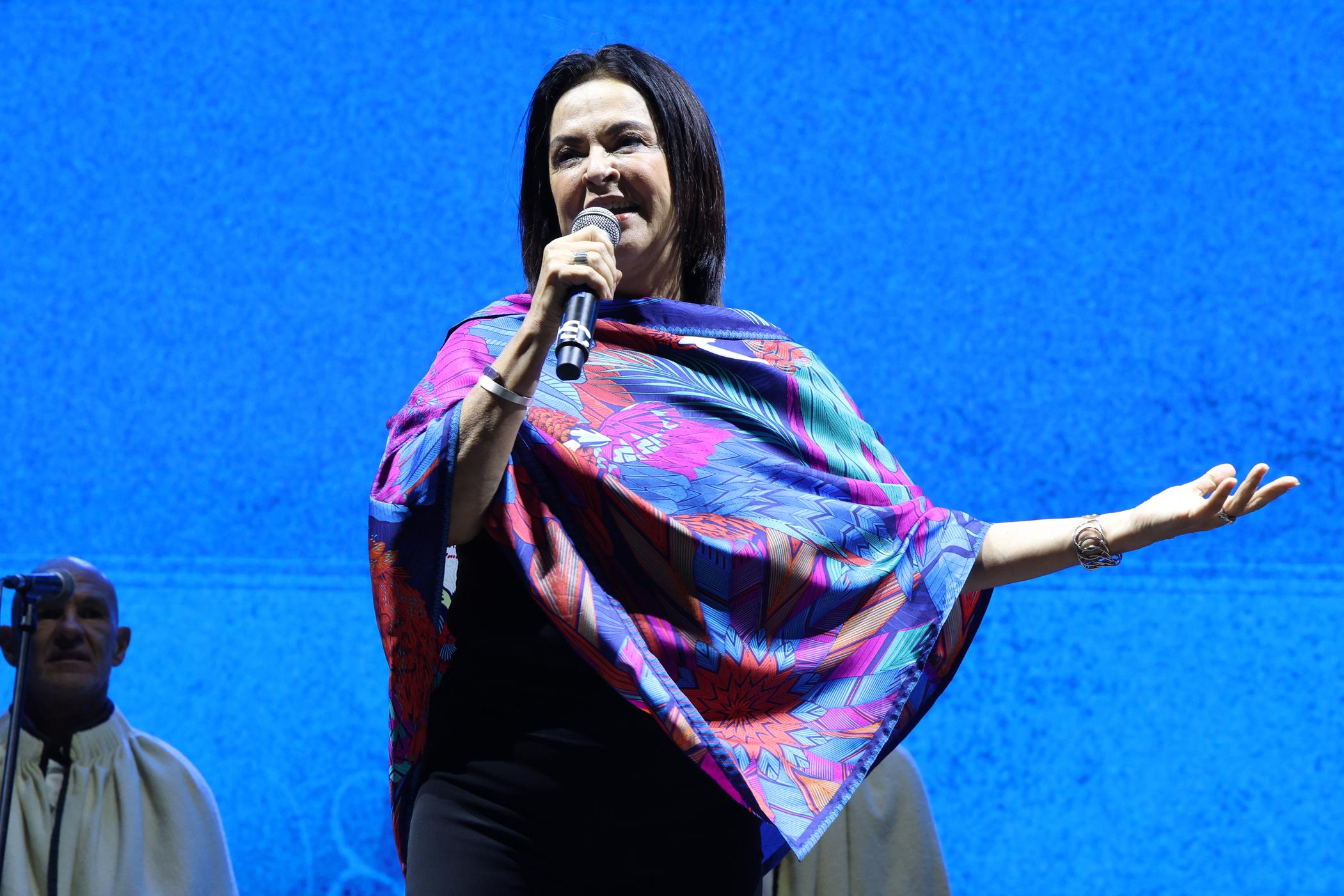 Concierto de Los Sabandeños, Olga Cerpa y Mestisay. Fotos: La Voz. Concierto de Los Sabandeños, Olga Cerpa y Mestisay. Fotos: La Voz.