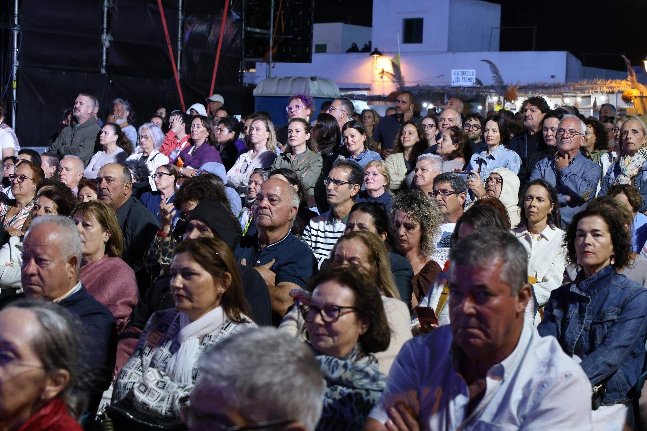 Concierto de Los Sabandeños, Olga Cerpa y Mestisay. Fotos: La Voz. Concierto de Los Sabandeños, Olga Cerpa y Mestisay. Fotos: La Voz.