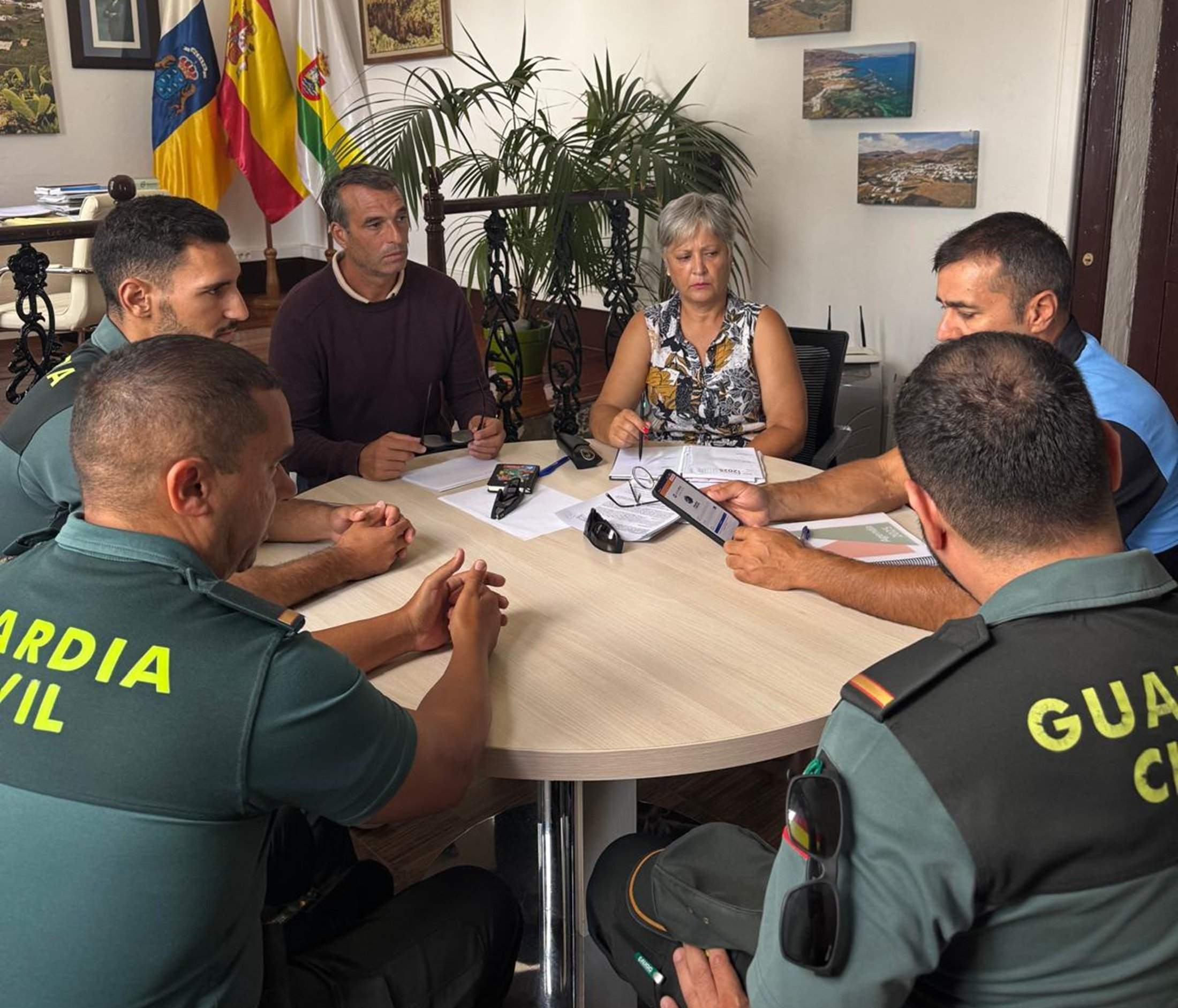 Reunión en el Ayuntamiento de Haría