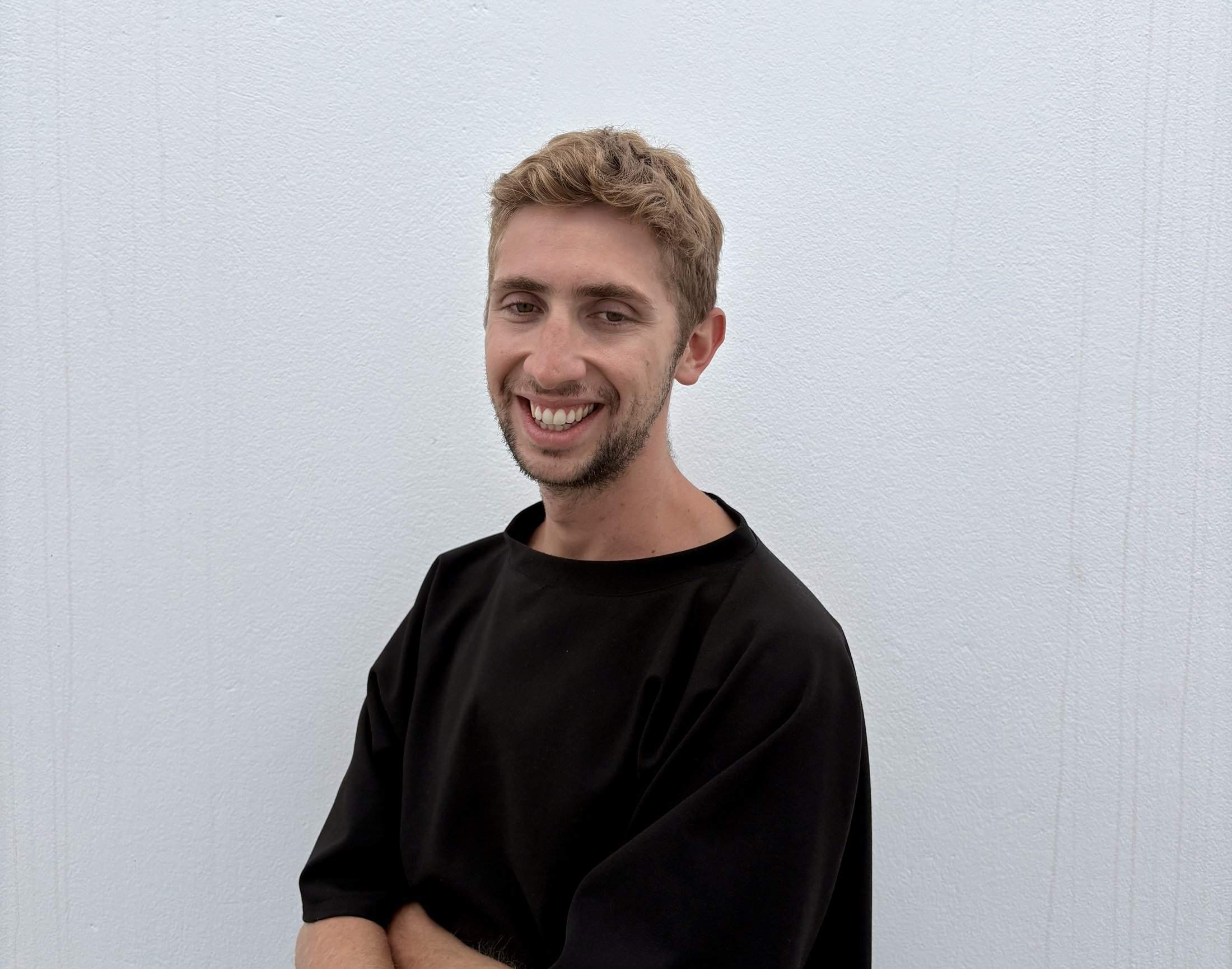 El pianista y cantante Jorge Caluz