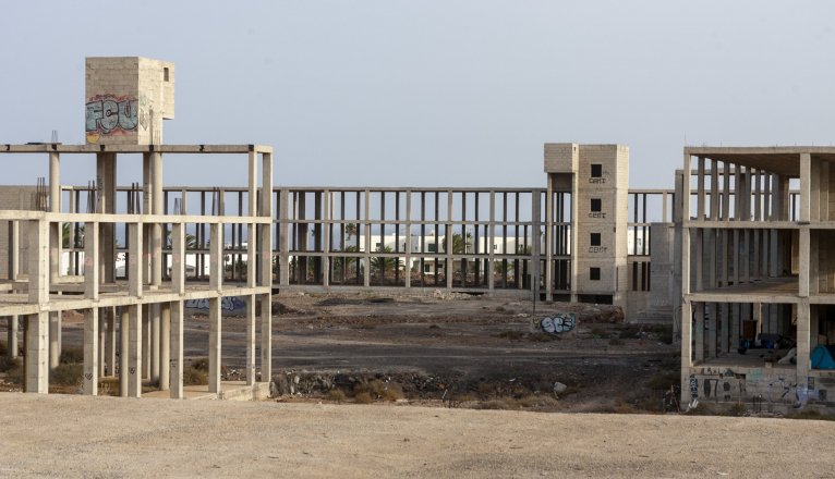 Parcela 216 de Costa Teguise. Foto: Juan Mateos. Parcela 216 de Costa Teguise. Foto: Juan Mateos.