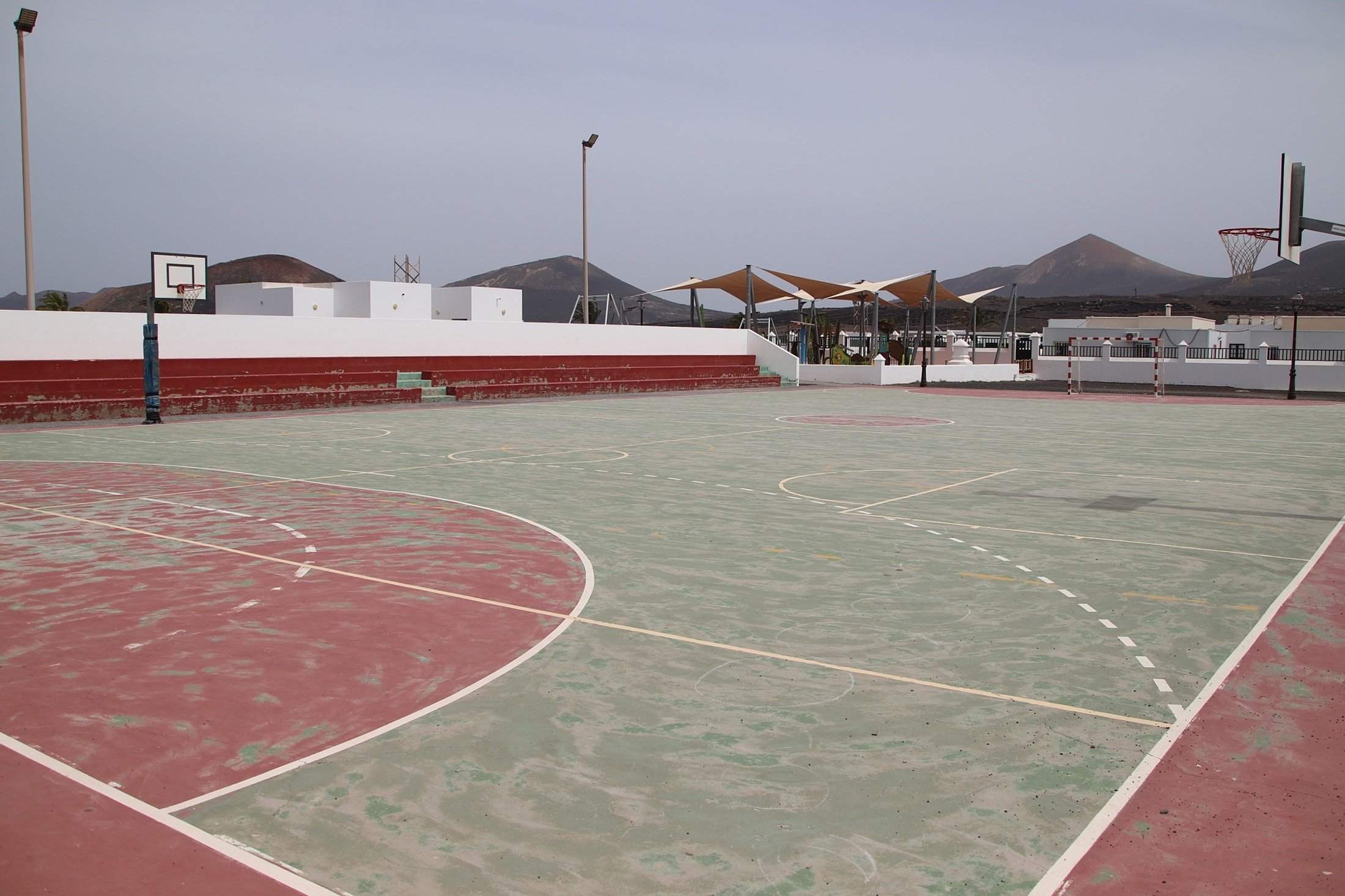 Cancha deportiva de Uga