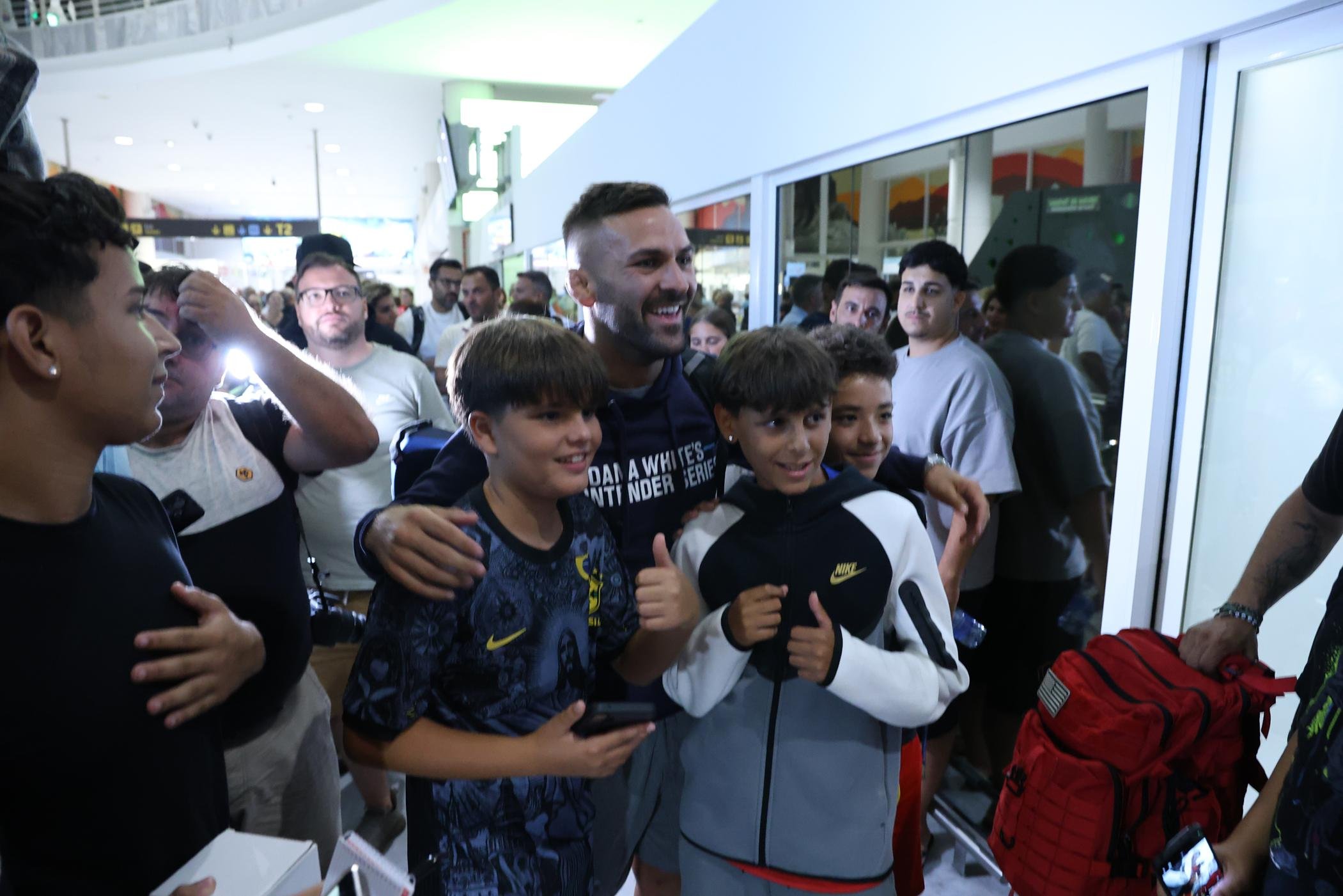 Bienvenida a Hecher Sosa en Lanzarote Bienvenida a Hecher Sosa en Lanzarote