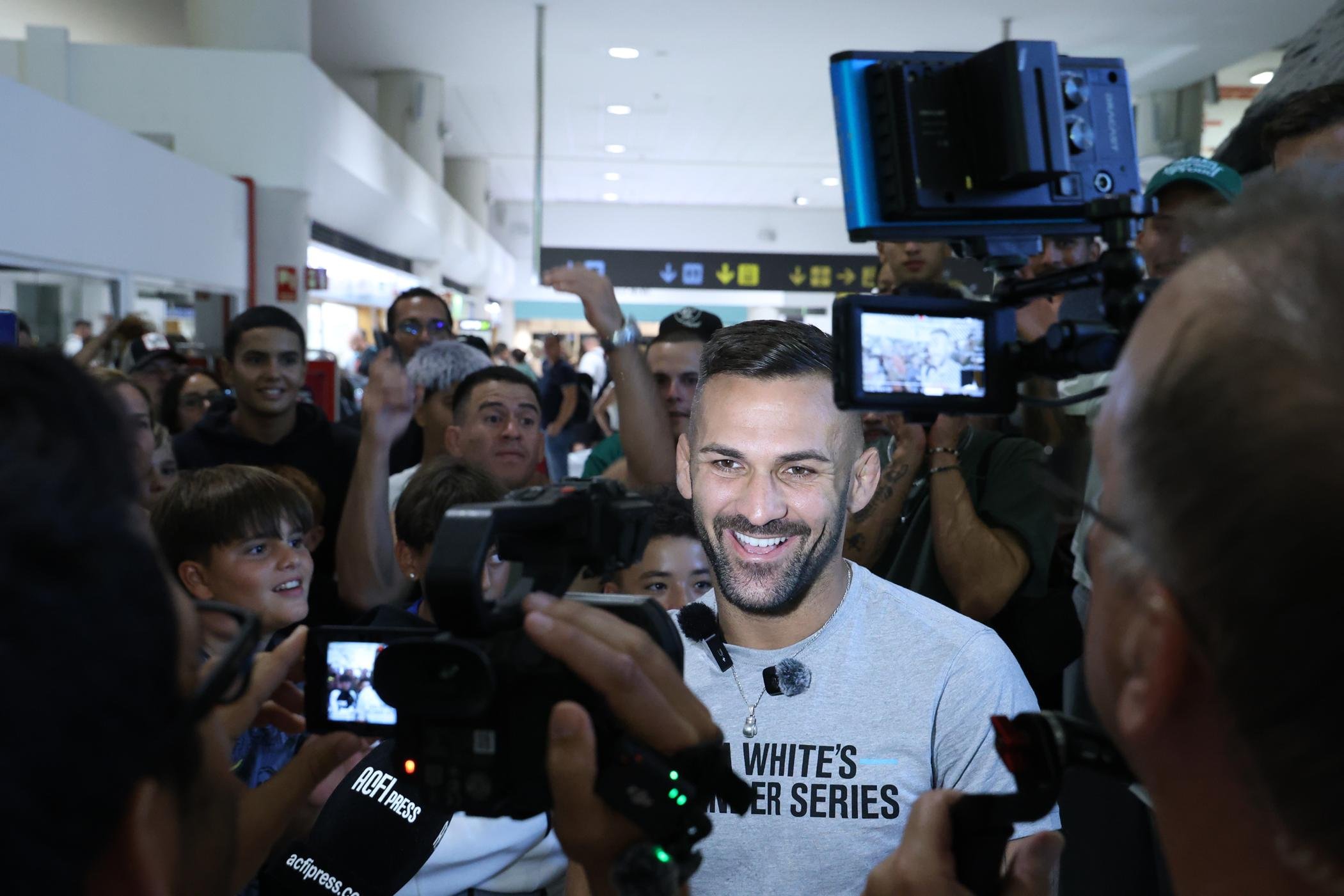 Bienvenida a Hecher Sosa en Lanzarote Bienvenida a Hecher Sosa en Lanzarote