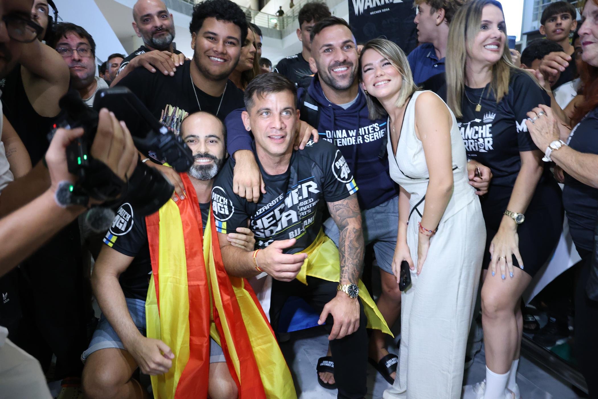 Bienvenida a Hecher Sosa en Lanzarote Bienvenida a Hecher Sosa en Lanzarote