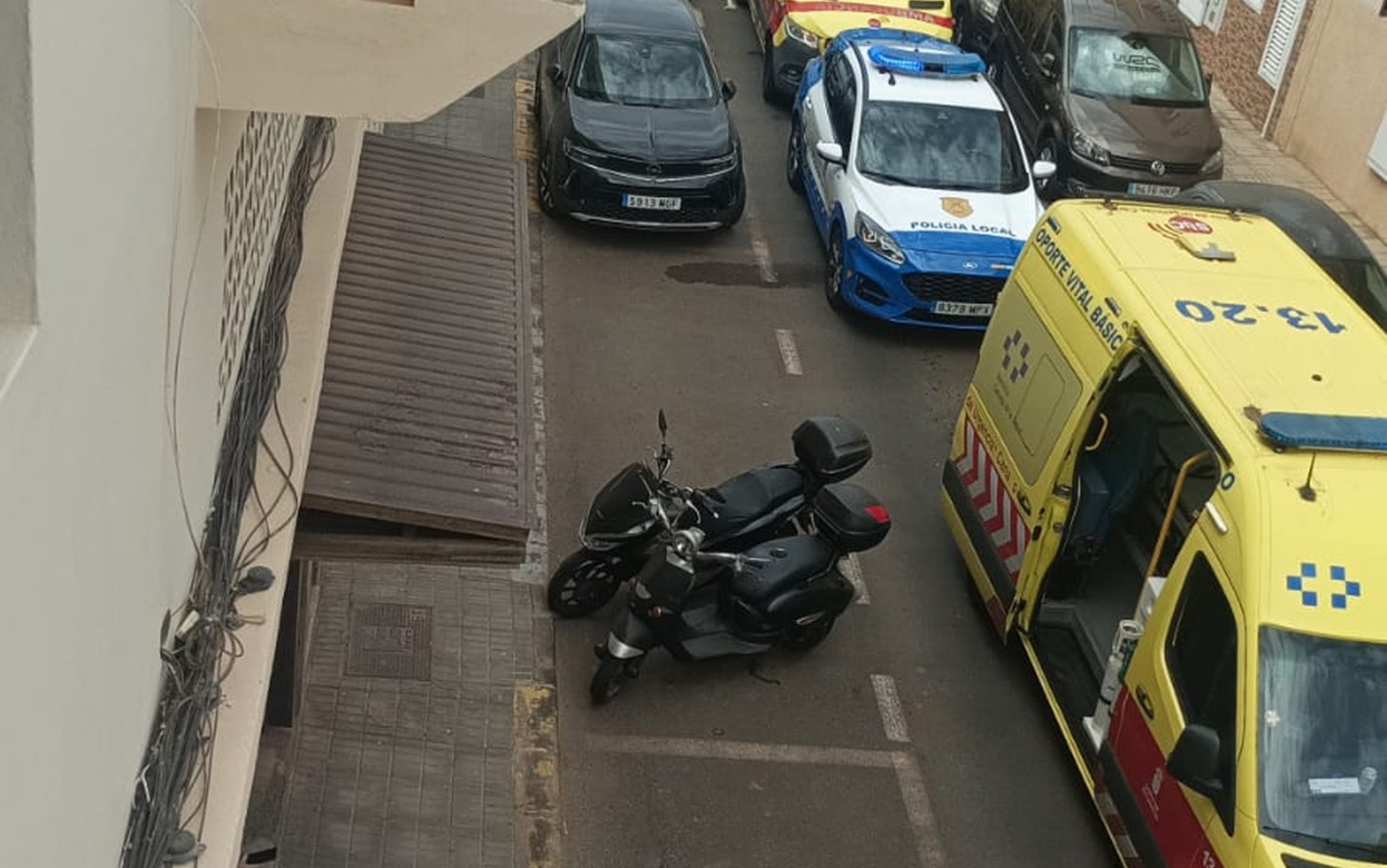 Servicios de emergencias en el lugar de los hechos. Foto: La Voz