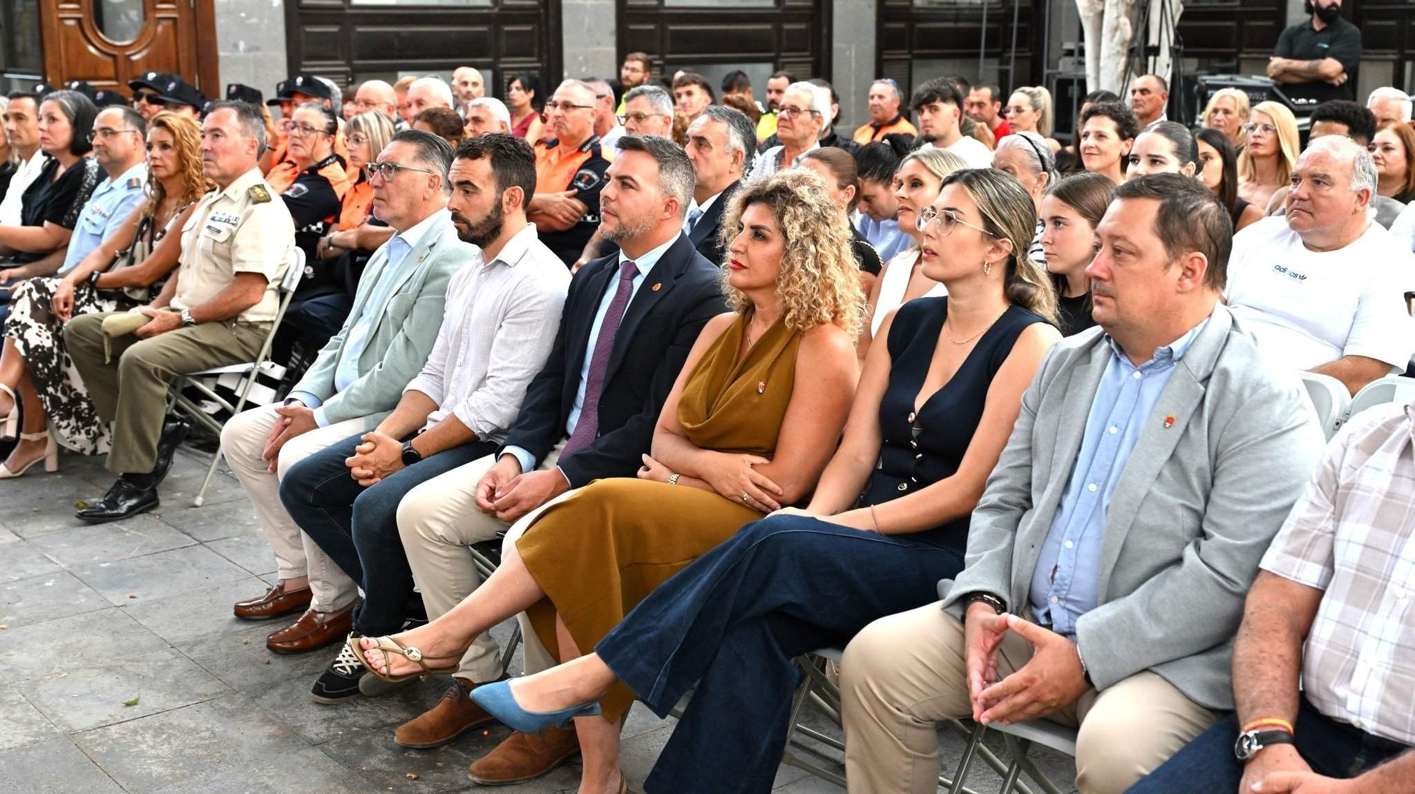 Medallas de la Ciudad a Protección Civil y a los policiales locales Marcos Antonio Rosario y Osbaldo Espino 