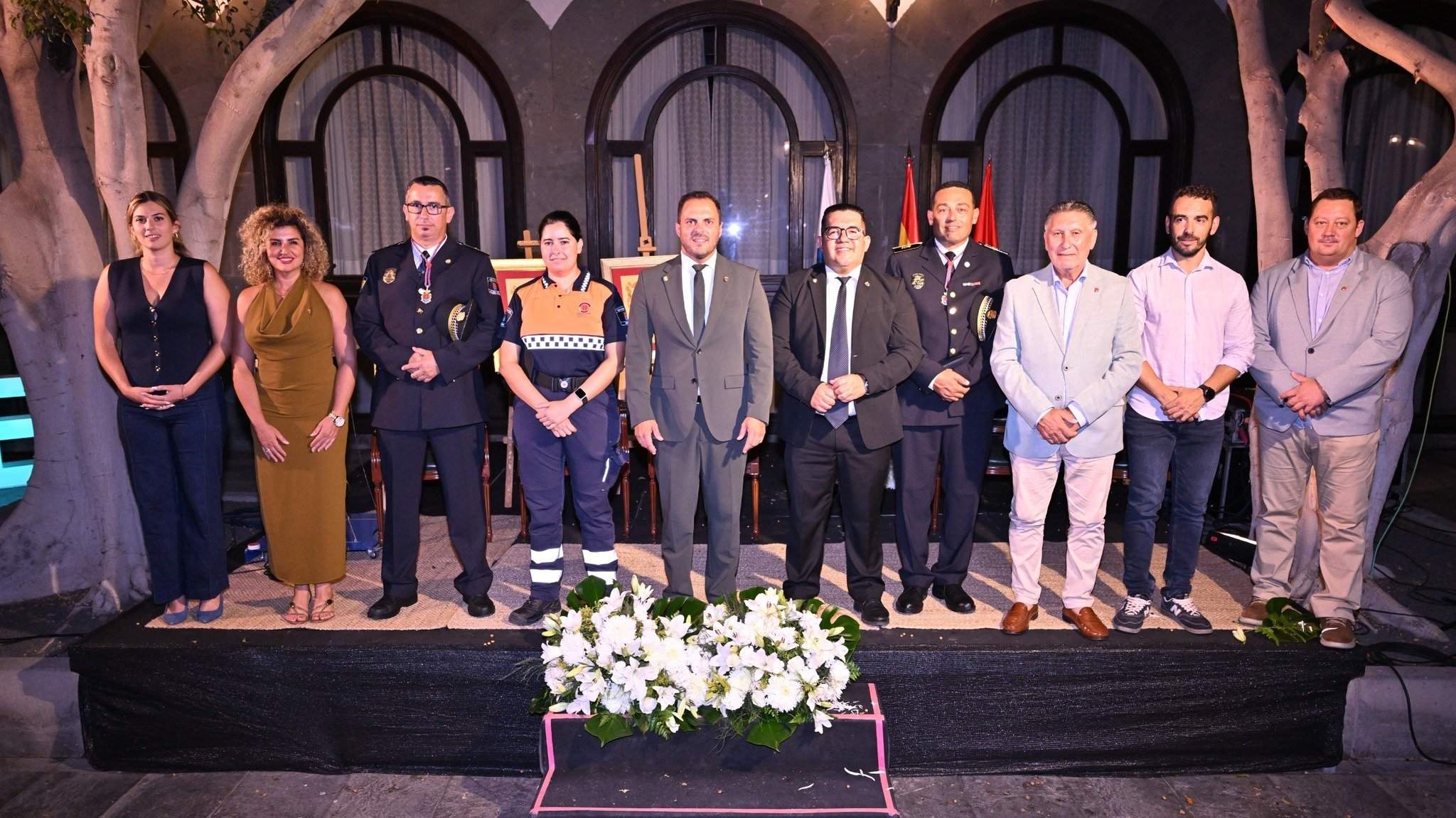 Medallas de la Ciudad a Protección Civil y a los policiales locales Marcos Antonio Rosario y Osbaldo Espino 