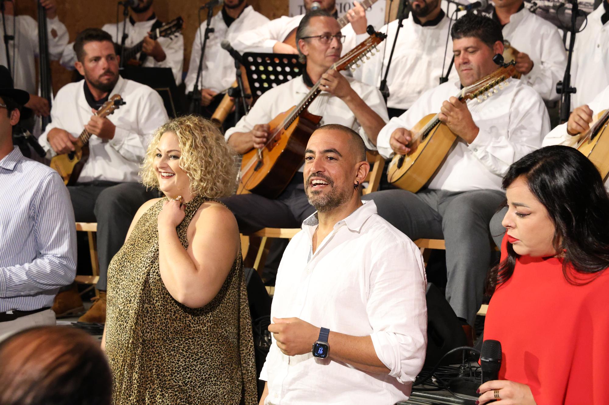 Inauguración de exposiciones de la Sociedad Torrelavega. Fotos: La Voz. Inauguración de exposiciones de la Sociedad Torrelavega. Fotos: La Voz.