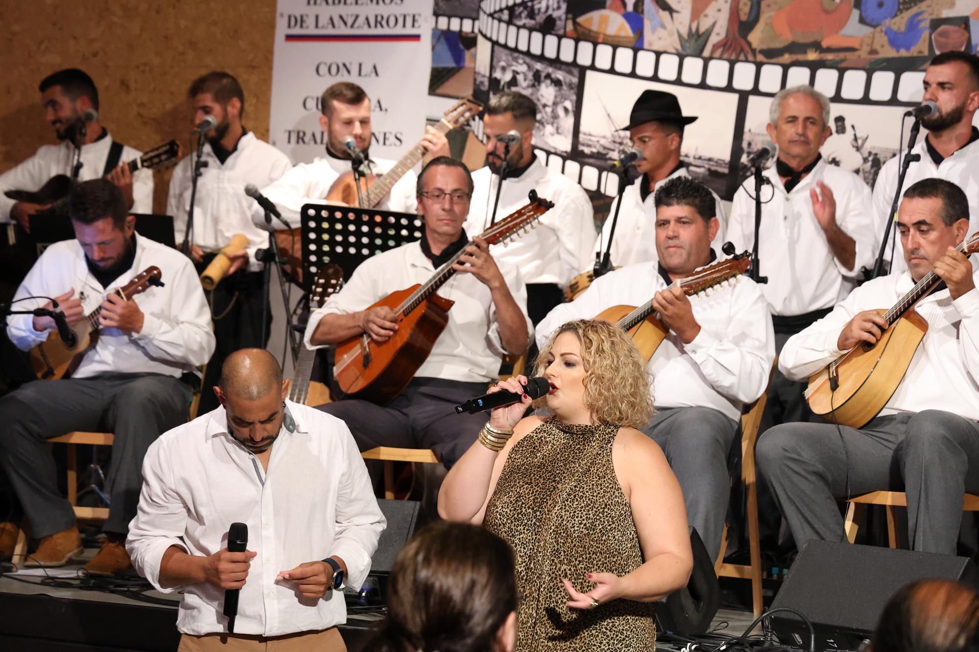 Inauguración de exposiciones de la Sociedad Torrelavega. Fotos: La Voz. Inauguración de exposiciones de la Sociedad Torrelavega. Fotos: La Voz.