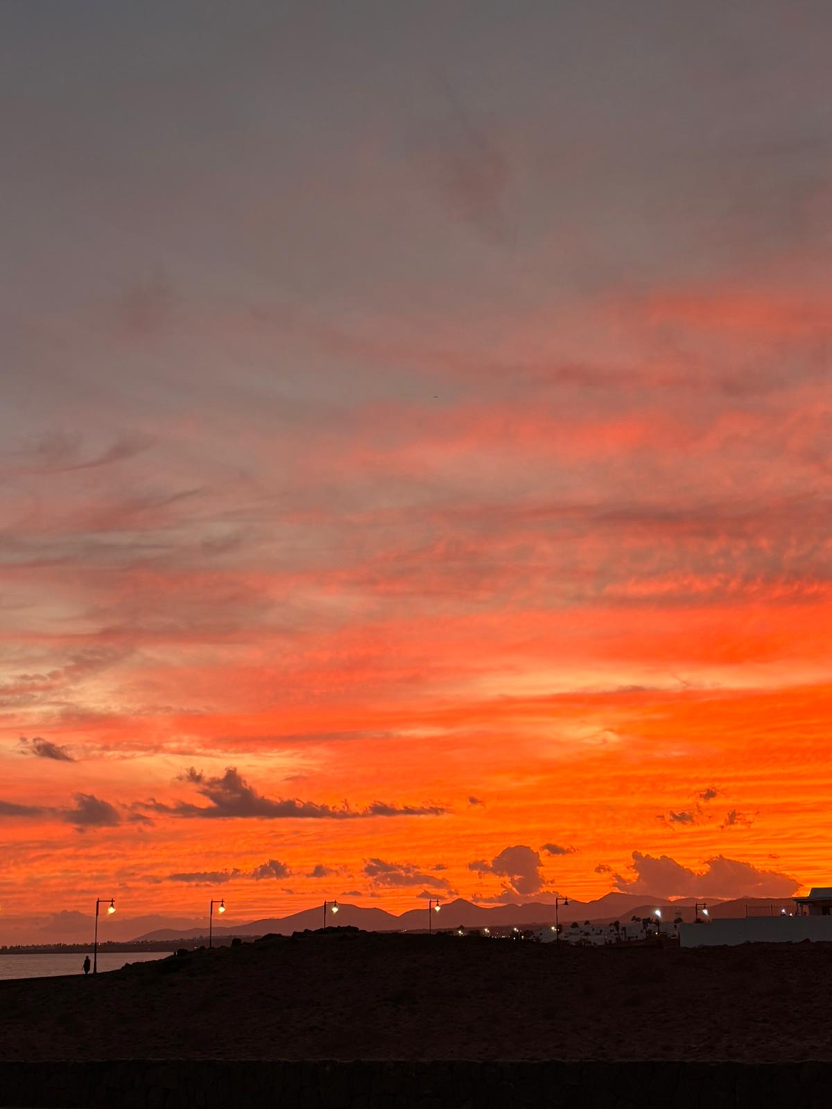 Atardecer en Lanzarote. Foto: La Voz