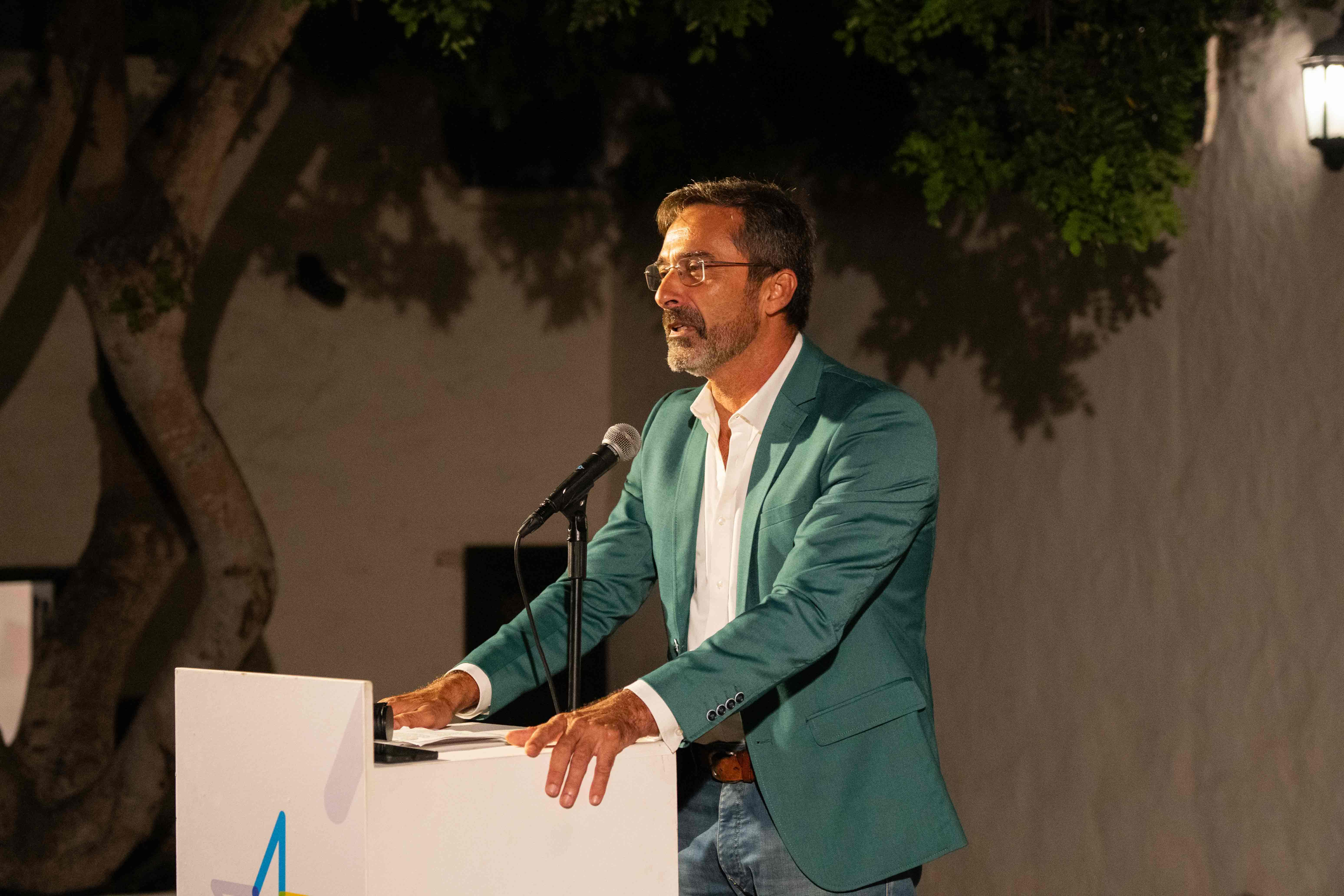 Corín Machín, elegida secretaria del comité local de CC de San Bartolomé Corín Machín, elegida secretaria del comité local de CC de San Bartolomé