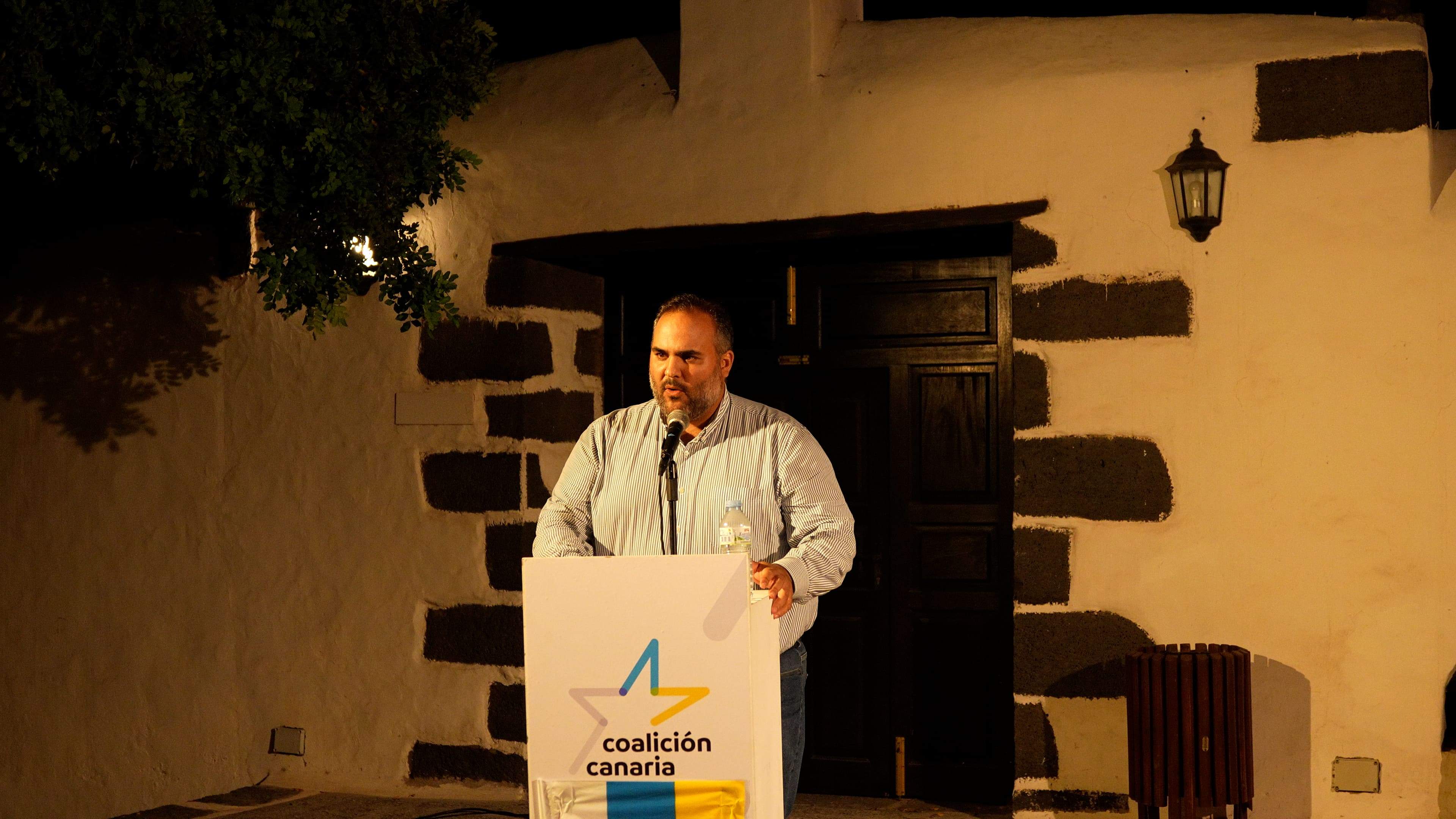 Corín Machín, elegida secretaria del comité local de CC de San Bartolomé Corín Machín, elegida secretaria del comité local de CC de San Bartolomé