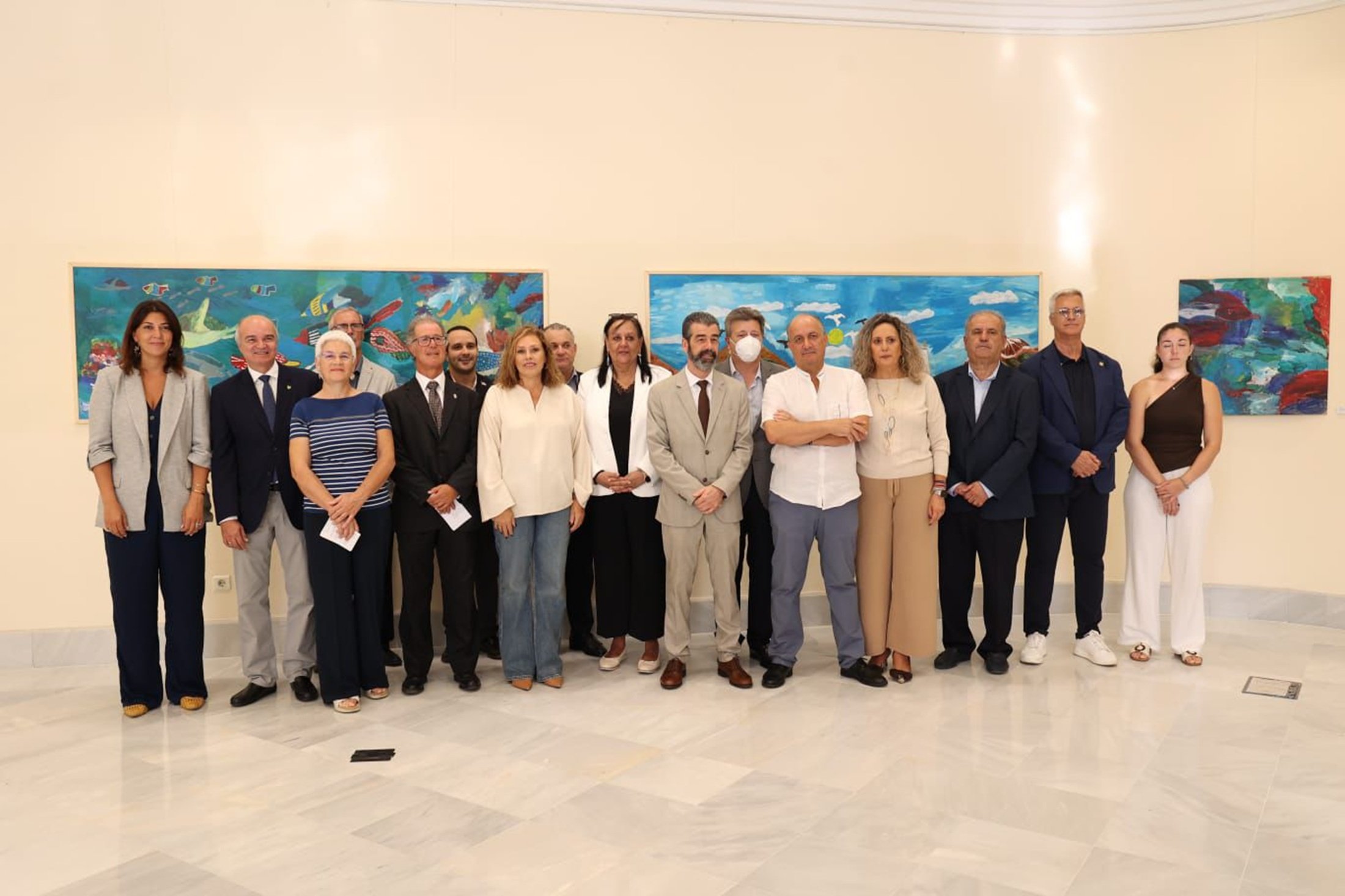 Exposición en el Parlamento de Canarias