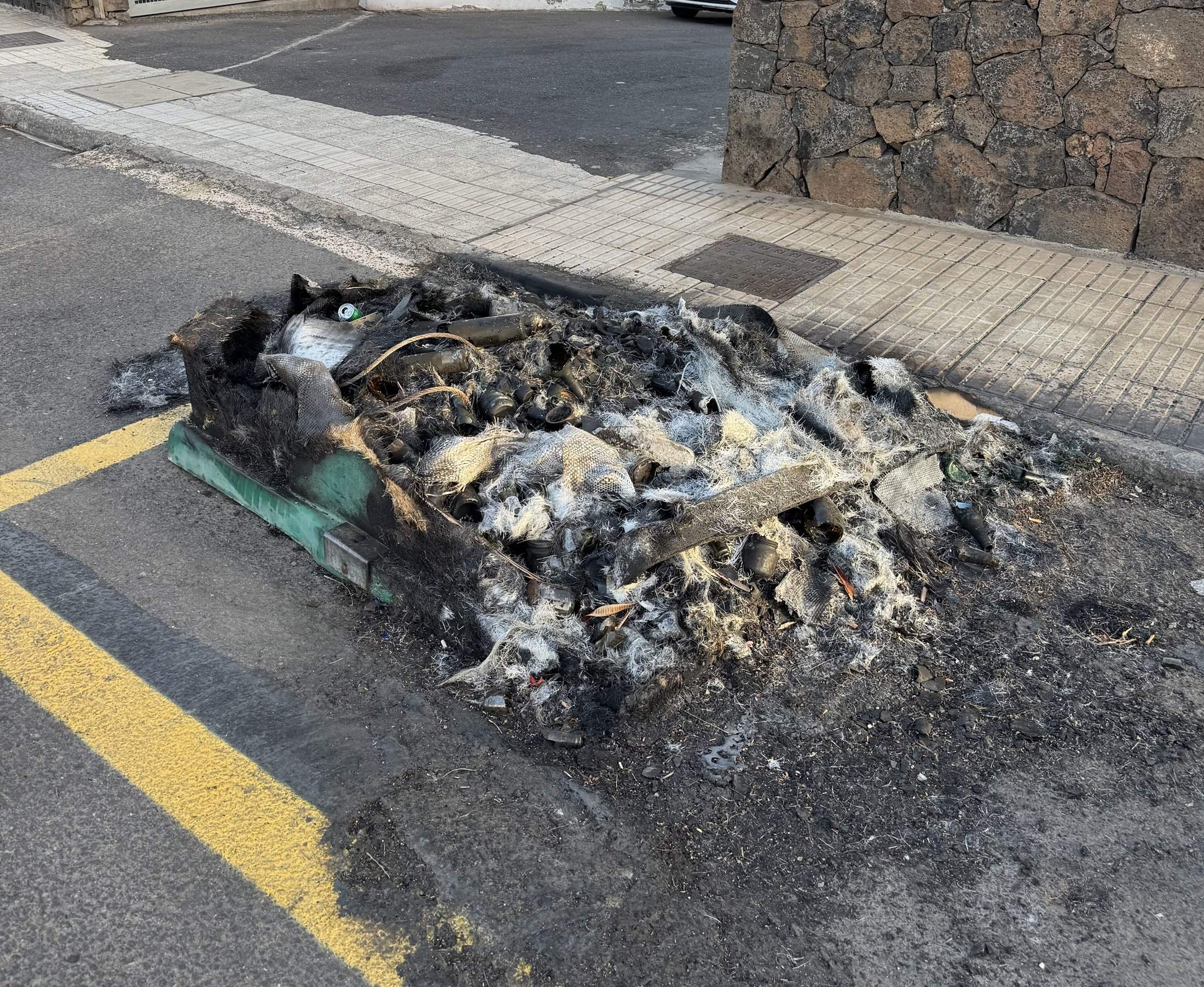 Contenedor calcinado