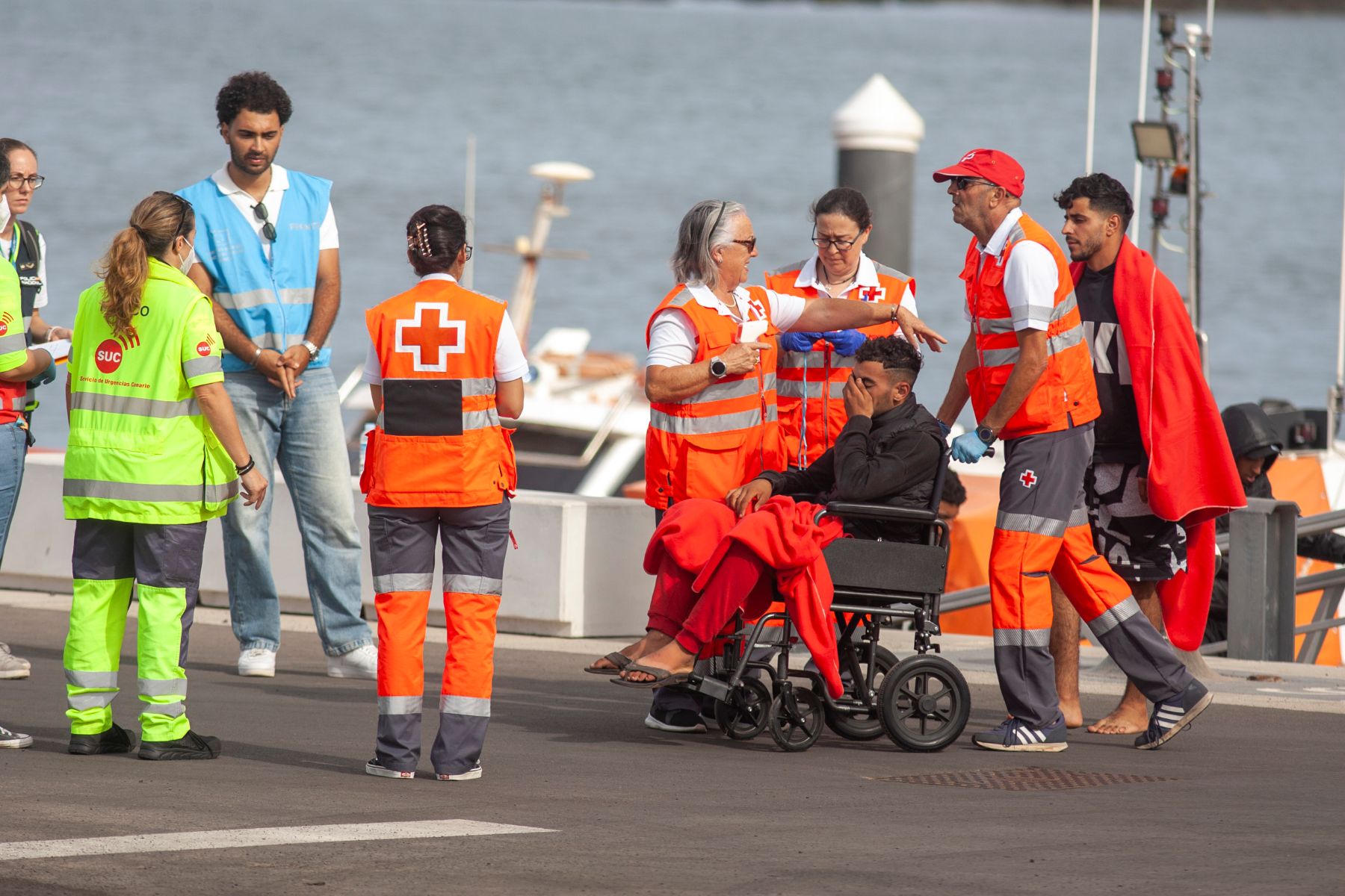Llegada de migrantes a Puerto Naos (Fotos: Juan Mateos)
