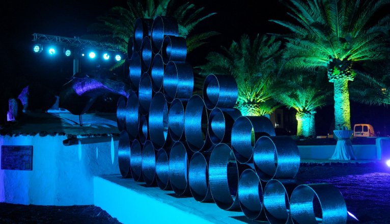 2025.10.16 Inauguracion placa El grifo en El Islote 20 (1)