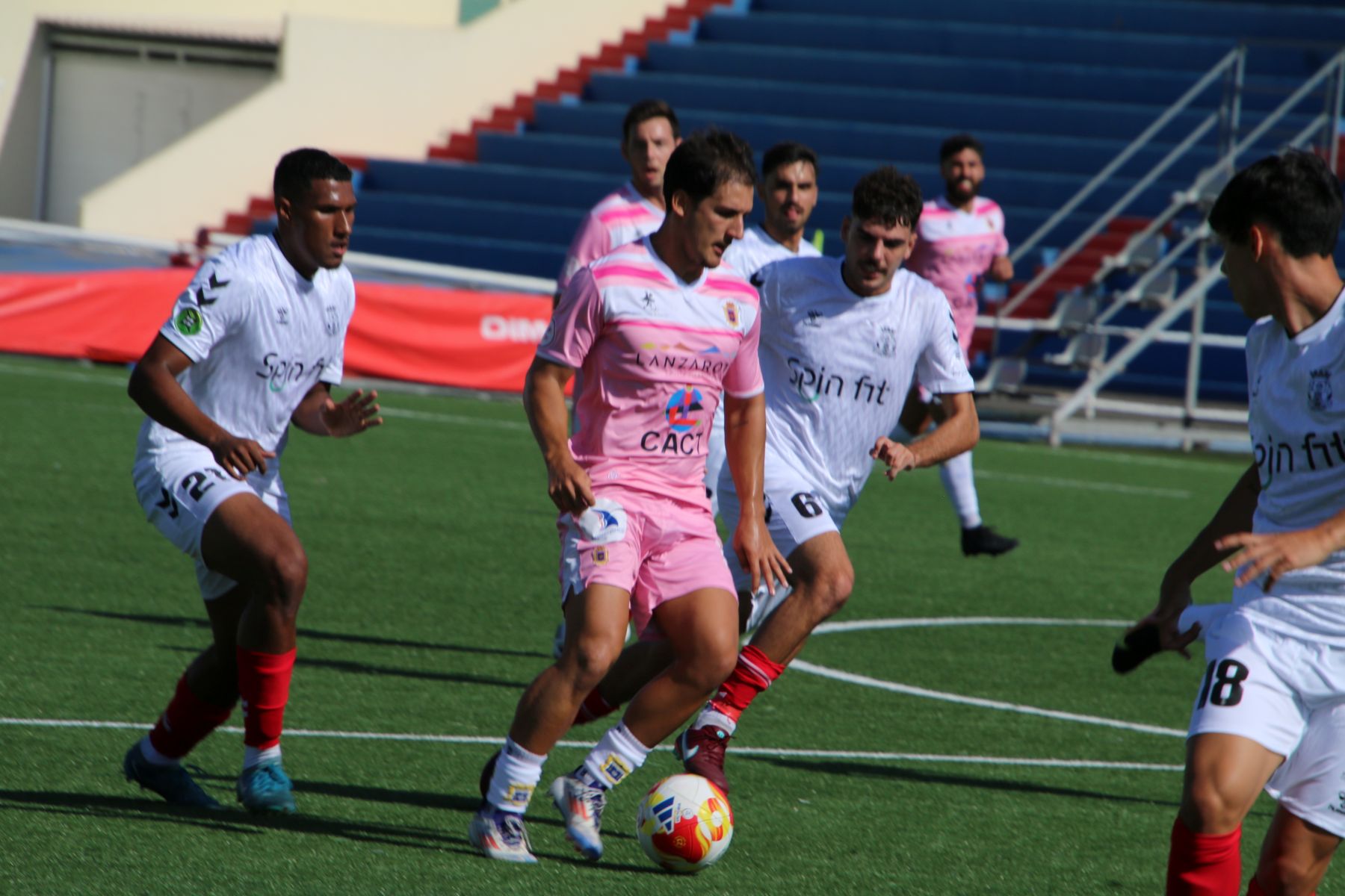 La UD Lanzarote logra una amplia victoria ante la UD Telde