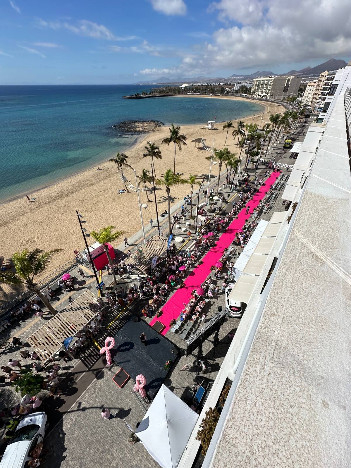 El Reducto acoge una pasarela para apoyar a las personas pacientes de cáncer