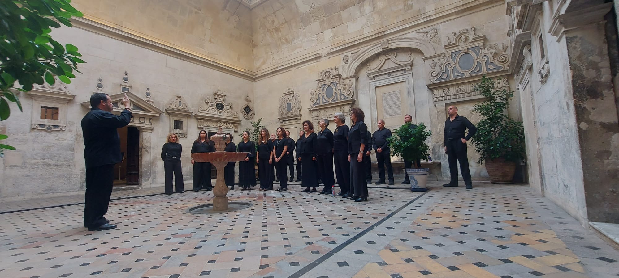 Coral Polifónica San Ginés en Sevilla Coral Polifónica San Ginés en Sevilla