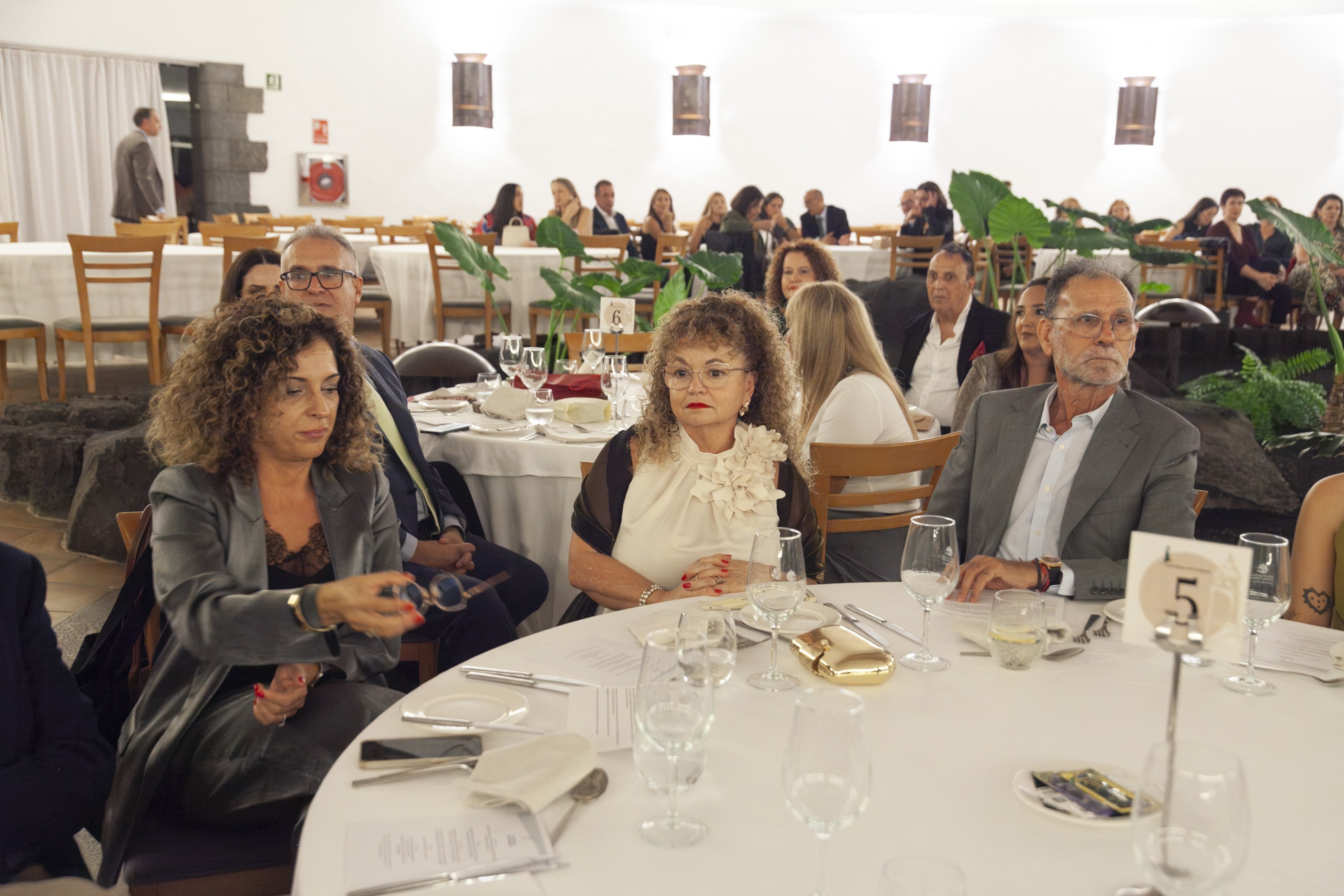 Jura de nuevos letrados y medallas del Colegio de Abogacía de Lanzarote (Fotos: Juan Mateos) Jura de nuevos letrados y medallas del Colegio de Abogacía de Lanzarote (Fotos: Juan Mateos)