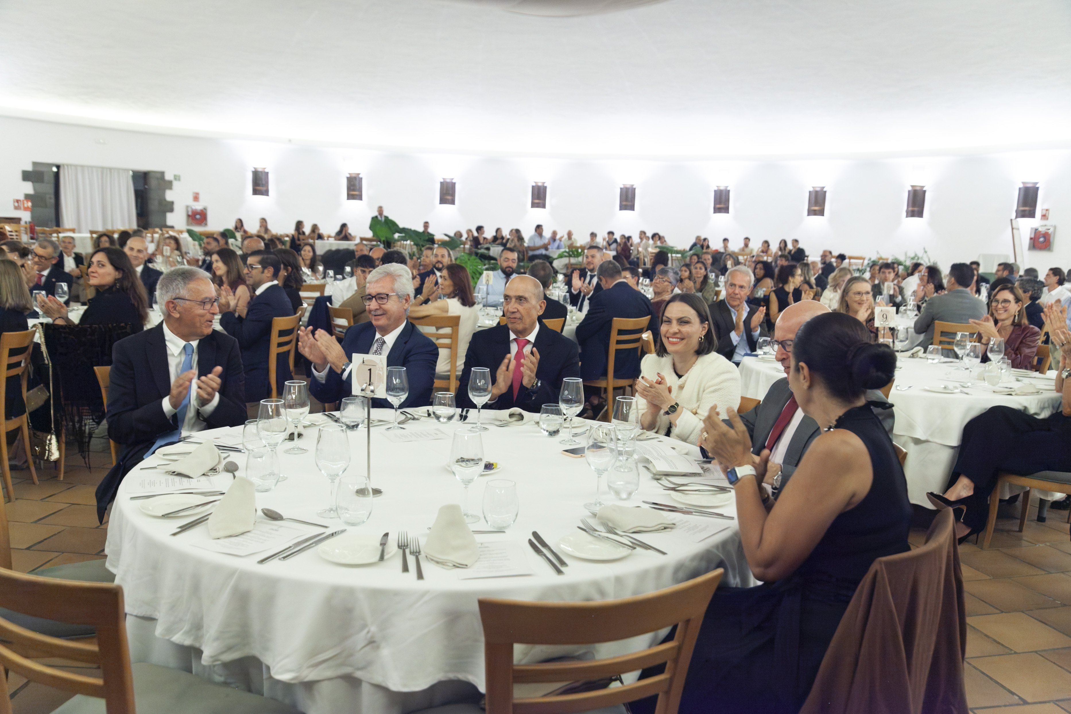 Jura de nuevos letrados y medallas del Colegio de Abogacía de Lanzarote (Fotos: Juan Mateos) Jura de nuevos letrados y medallas del Colegio de Abogacía de Lanzarote (Fotos: Juan Mateos)