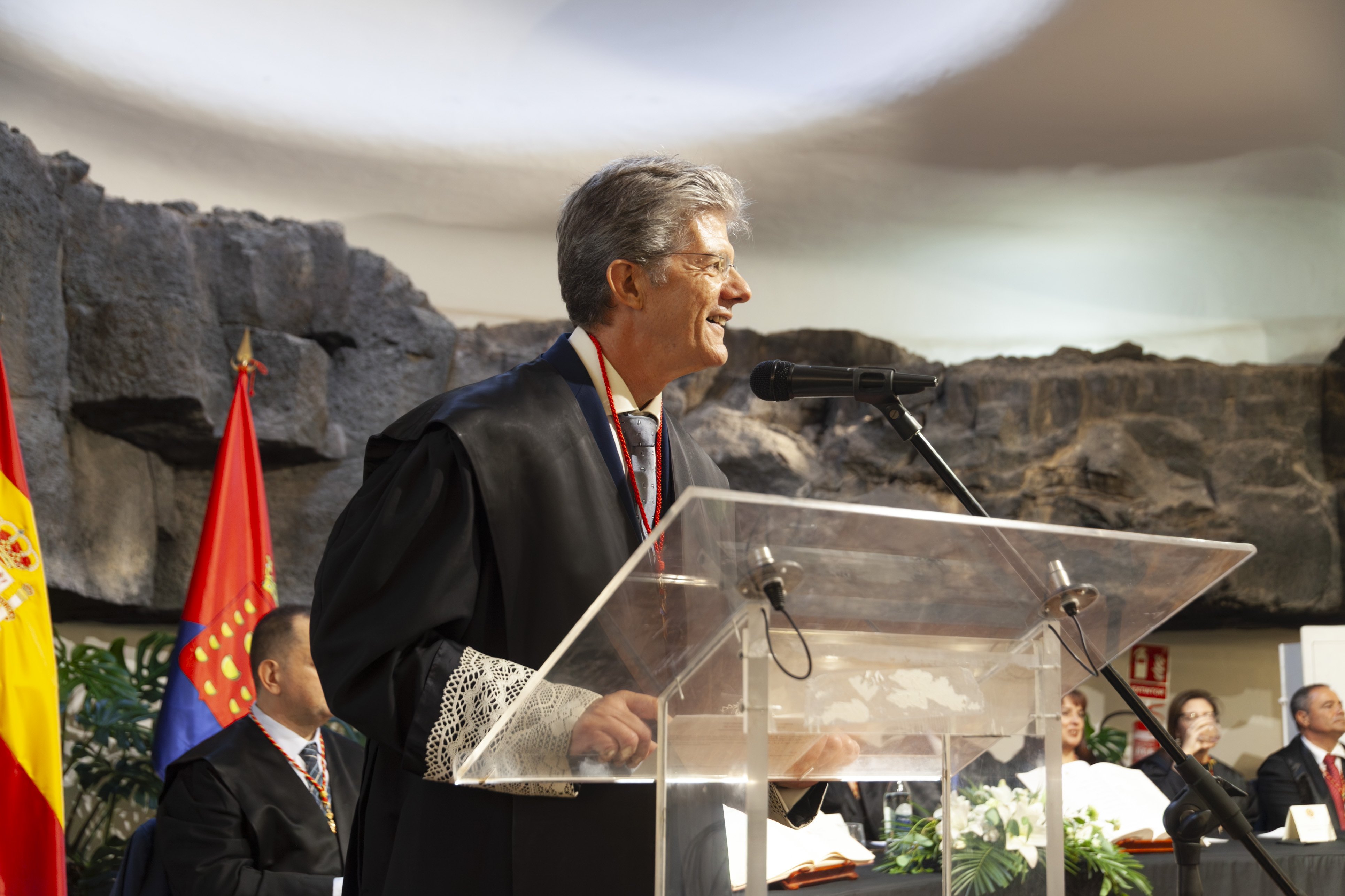 Jura de nuevos letrados y medallas del Colegio de Abogacía de Lanzarote (Fotos: Juan Mateos) Jura de nuevos letrados y medallas del Colegio de Abogacía de Lanzarote (Fotos: Juan Mateos)