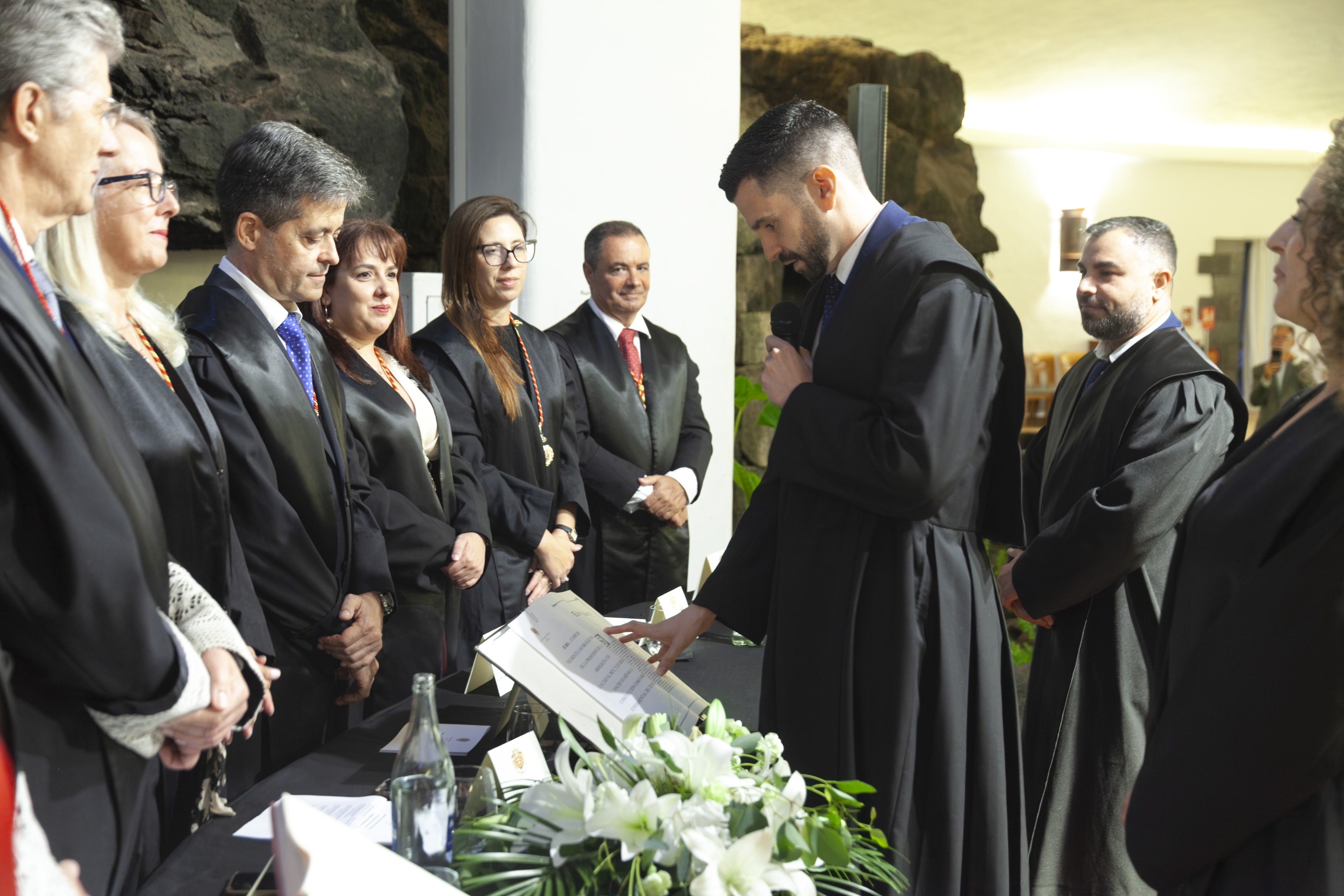 Jura de nuevos letrados y medallas del Colegio de Abogacía de Lanzarote (Fotos: Juan Mateos) Jura de nuevos letrados y medallas del Colegio de Abogacía de Lanzarote (Fotos: Juan Mateos)