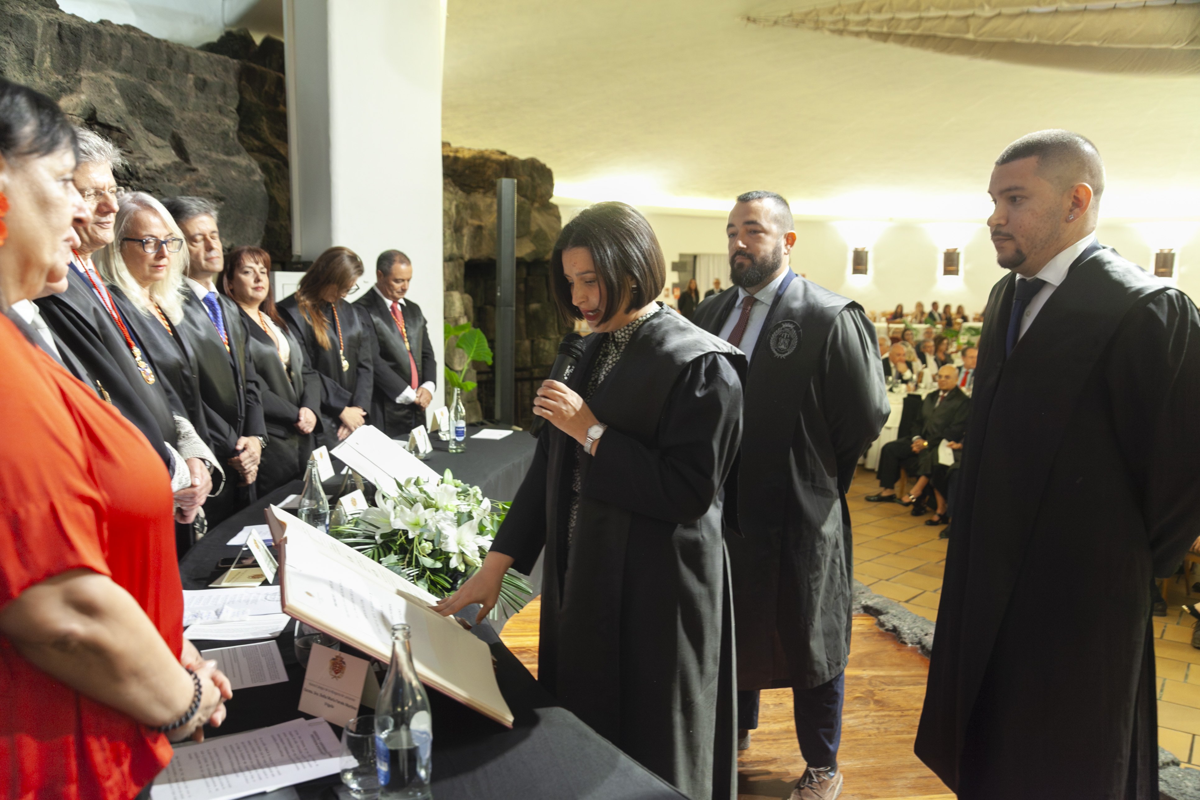 Jura de nuevos letrados y medallas del Colegio de Abogacía de Lanzarote (Fotos: Juan Mateos) Jura de nuevos letrados y medallas del Colegio de Abogacía de Lanzarote (Fotos: Juan Mateos)