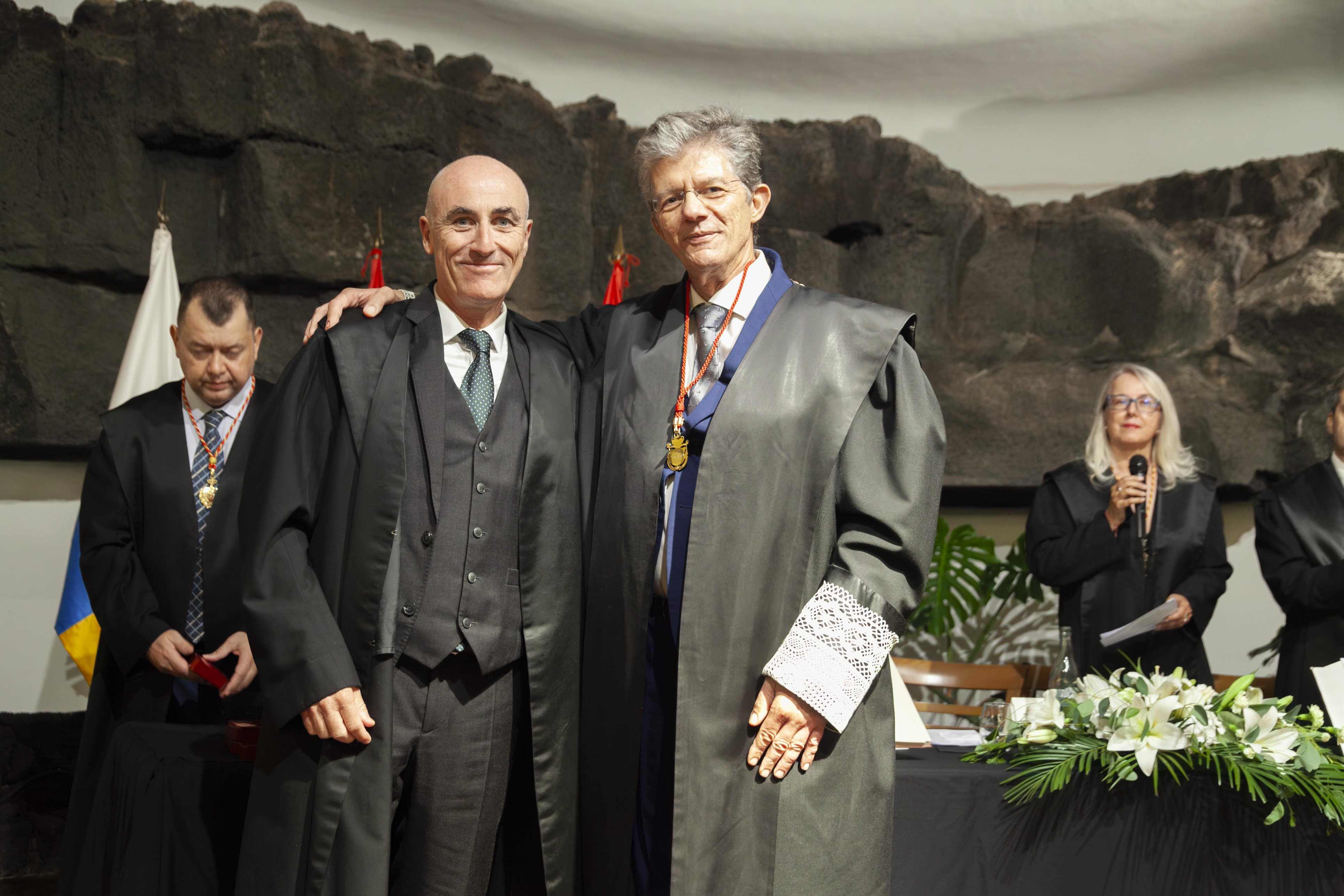 Jura de nuevos letrados y medallas del Colegio de Abogacía de Lanzarote (Fotos: Juan Mateos) Jura de nuevos letrados y medallas del Colegio de Abogacía de Lanzarote (Fotos: Juan Mateos)