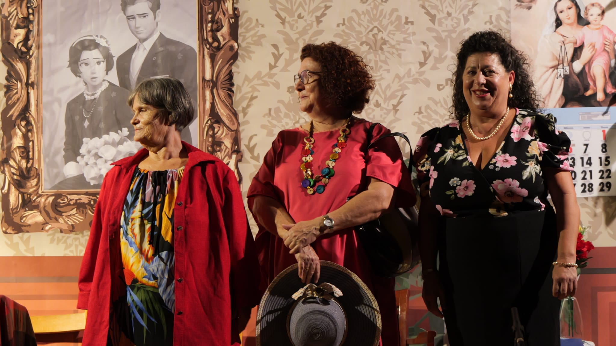 Obra de teatro 'Lo que tiene que hacer una madre' Obra de teatro 'Lo que tiene que hacer una madre'