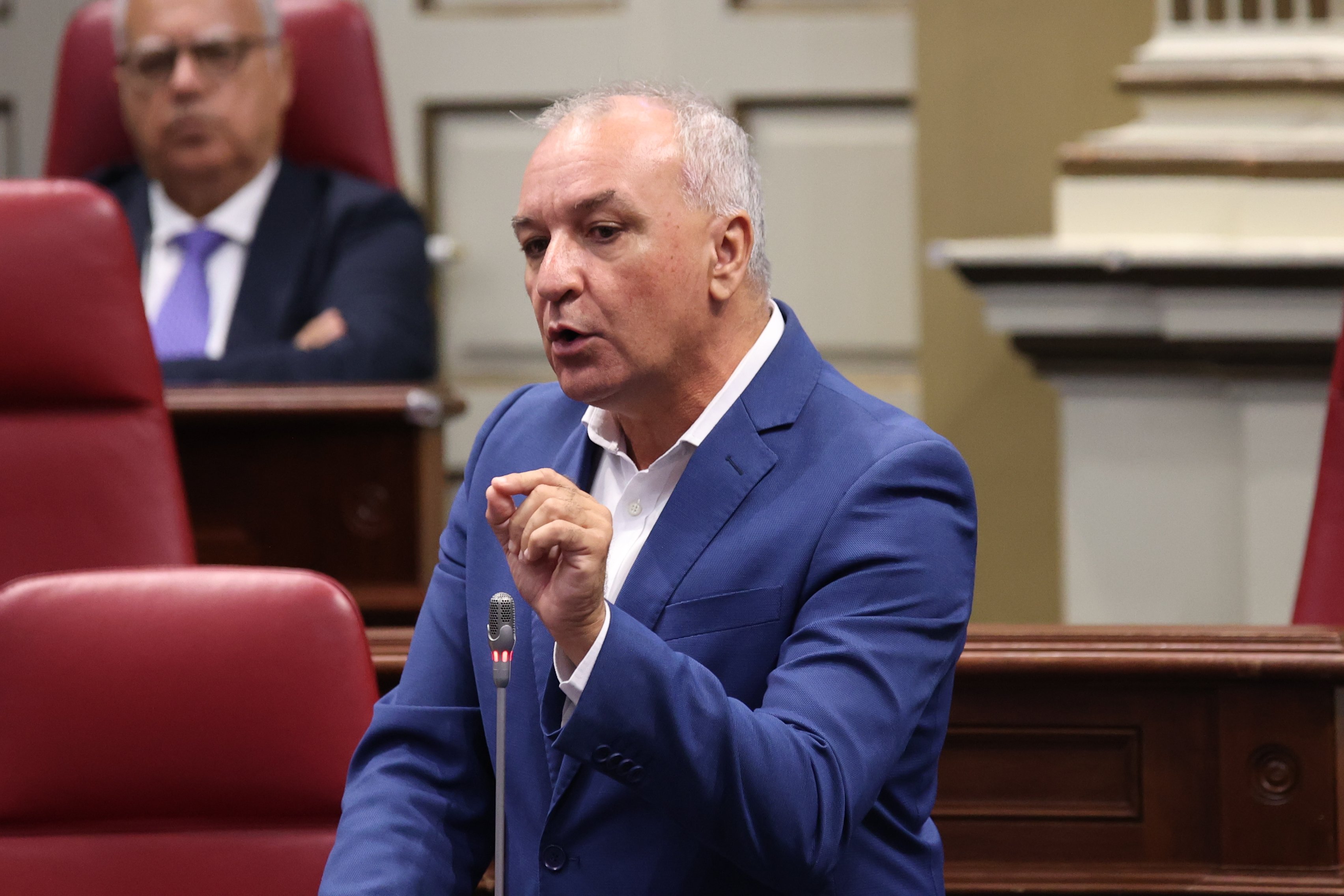 El portavoz parlamentario de Nueva Canarias-Bloque Canarista (NC-BC), Luis Campos.