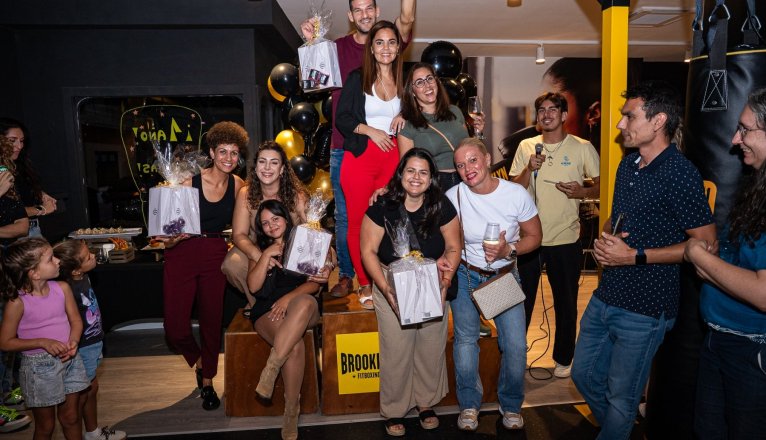 Imagen de la cena del Aniversario de Brooklyn Fitboxing Imagen de la cena del Aniversario de Brooklyn Fitboxing