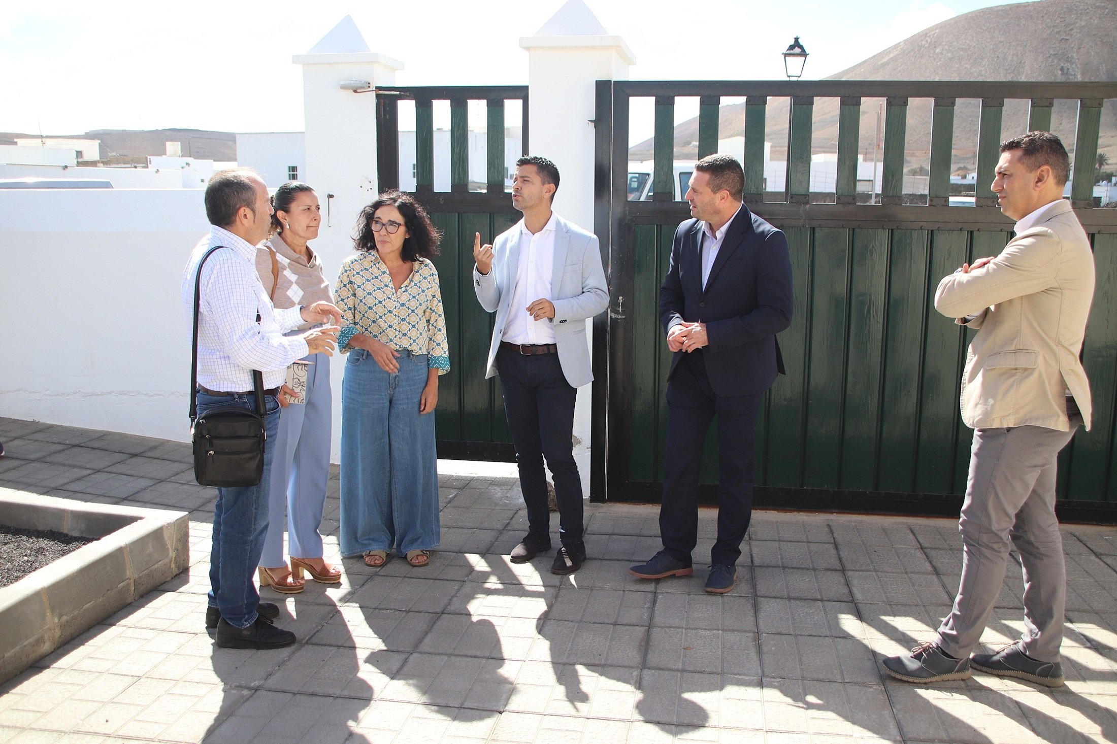 Reunión entre el la Consejería de Educación y el Ayuntamiento de Yaiza