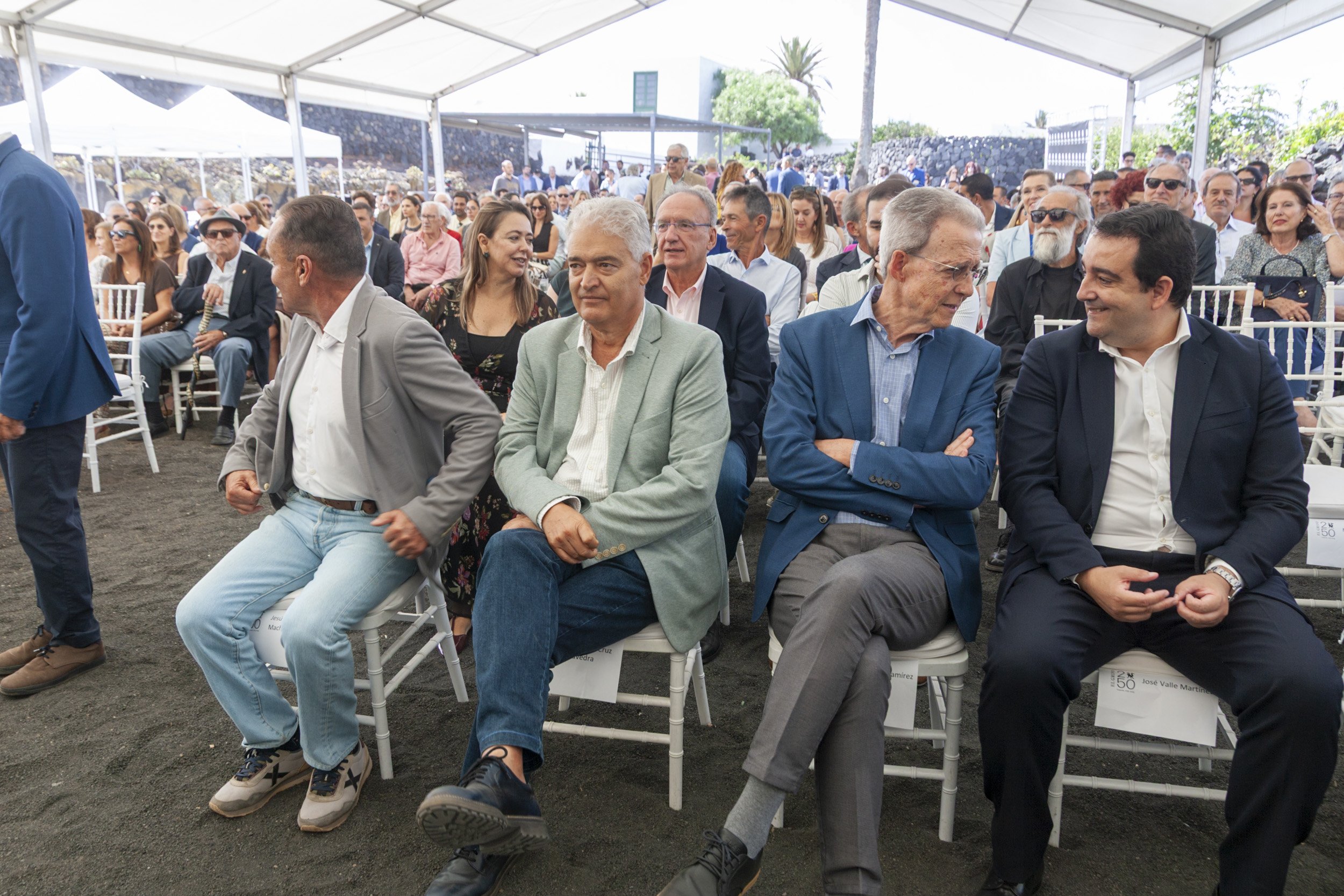 Ministro Luis Planas en el 250 aniversario de El Grifo Ministro Luis Planas en el 250 aniversario de El Grifo
