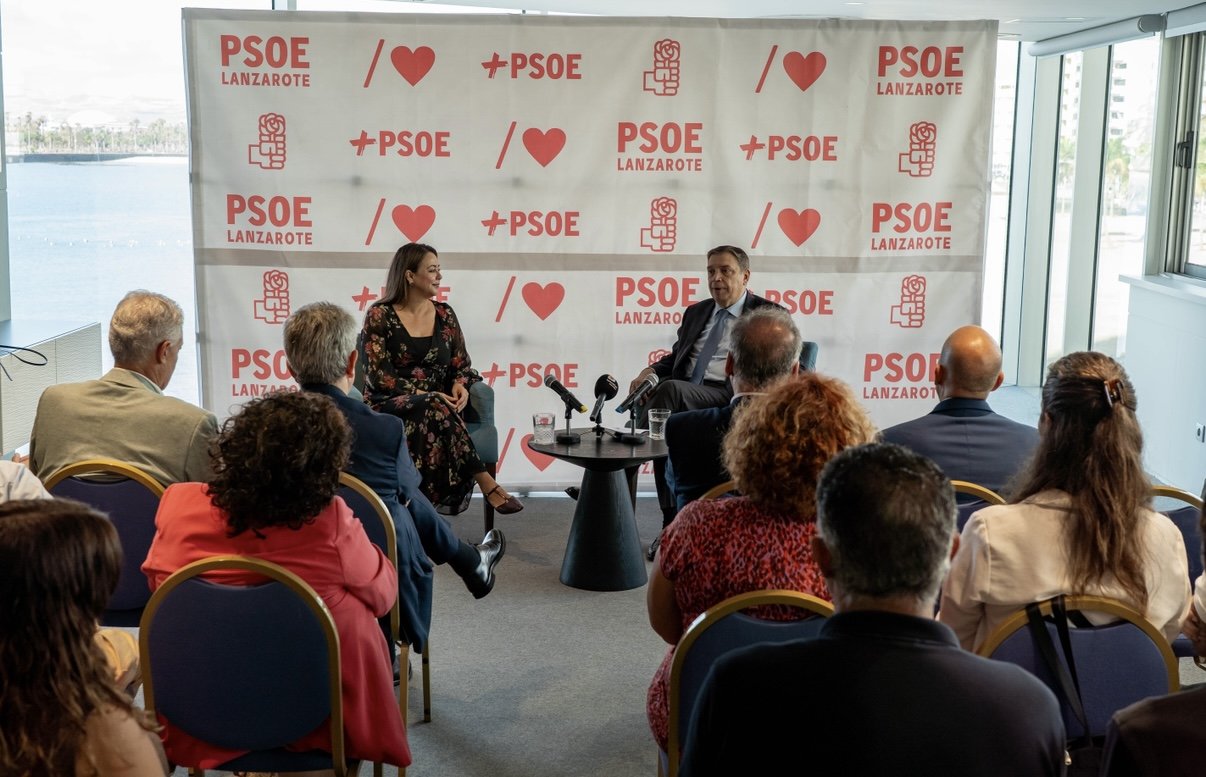 Ministro Luis Planas con el PSOE lanzaroteño Ministro Luis Planas con el PSOE lanzaroteño