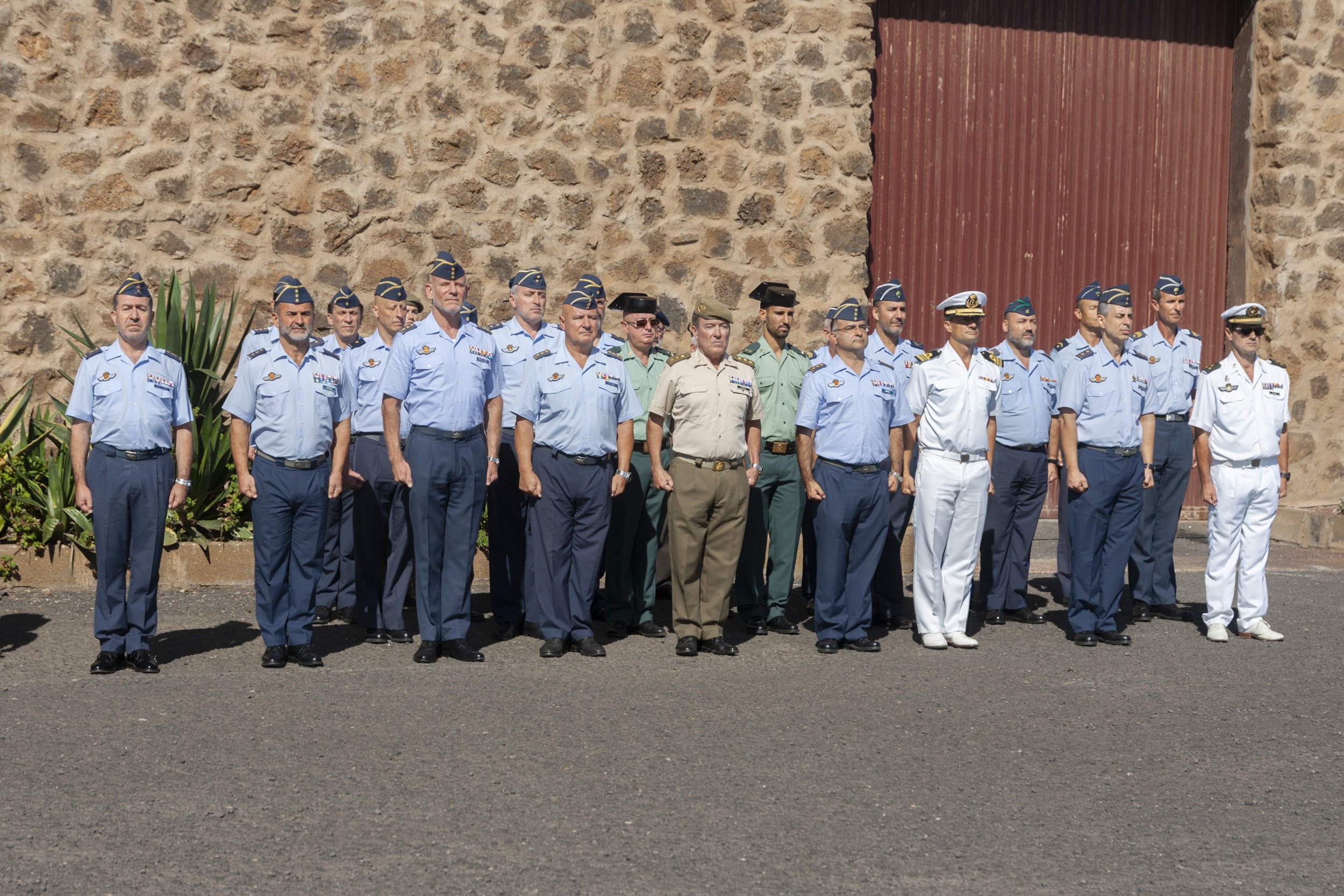 Toma de posesión del comandante Tanausú Guglieri. Fotos: Juan Mateos. Toma de posesión del comandante Tanausú Guglieri. Fotos: Juan Mateos.