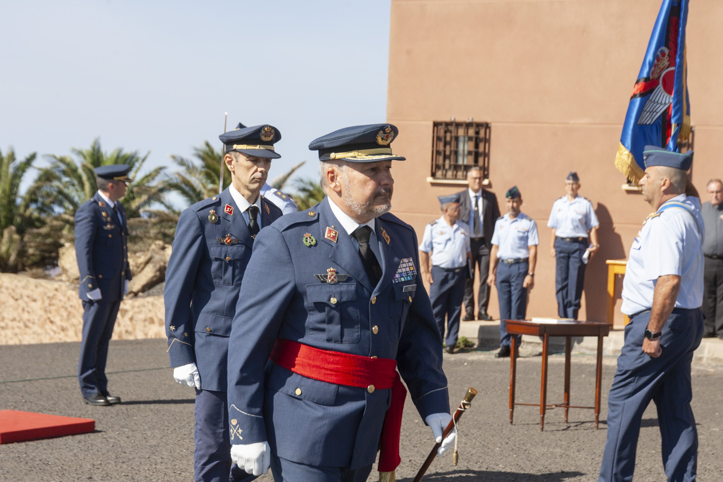 Toma de posesión del comandante Tanausú Guglieri. Fotos: Juan Mateos. Toma de posesión del comandante Tanausú Guglieri. Fotos: Juan Mateos.