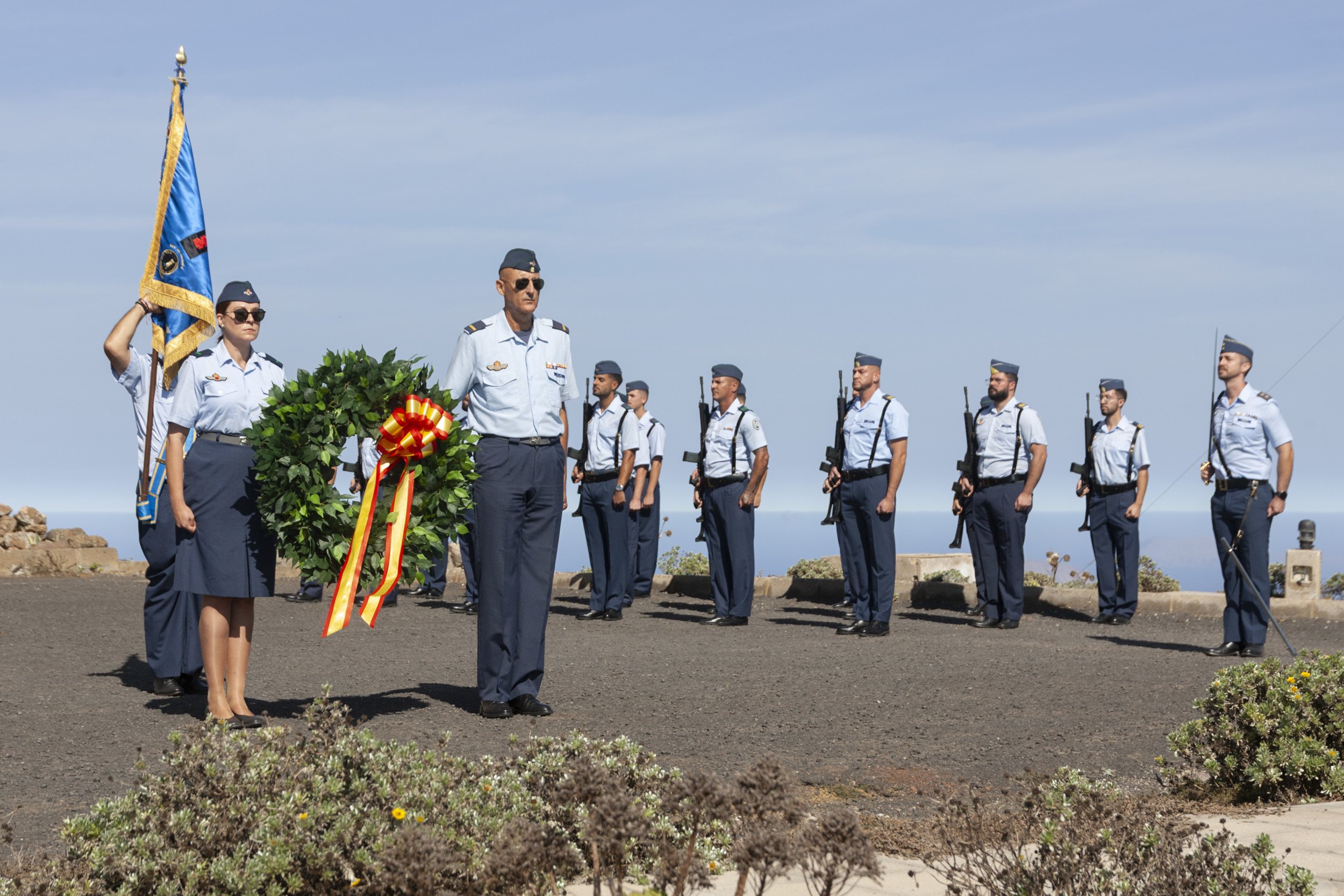 Toma de posesión del comandante Tanausú Guglieri. Fotos: Juan Mateos. Toma de posesión del comandante Tanausú Guglieri. Fotos: Juan Mateos.