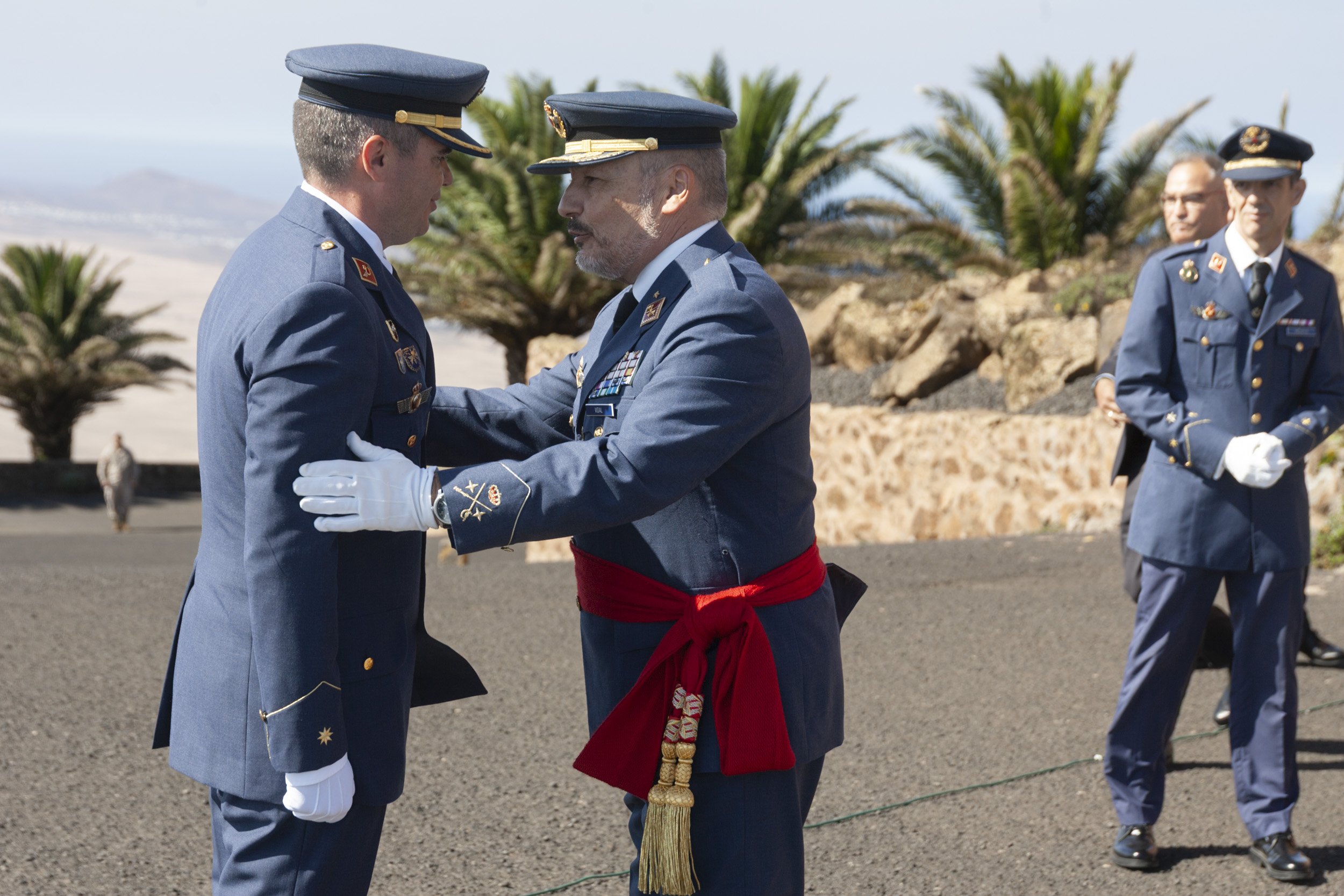 Toma de posesión del comandante Tanausú Guglieri. Fotos: Juan Mateos. Toma de posesión del comandante Tanausú Guglieri. Fotos: Juan Mateos.