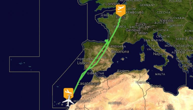 Desvío de un vuelo entre París y Lanzarote Desvío de un vuelo entre París y Lanzarote