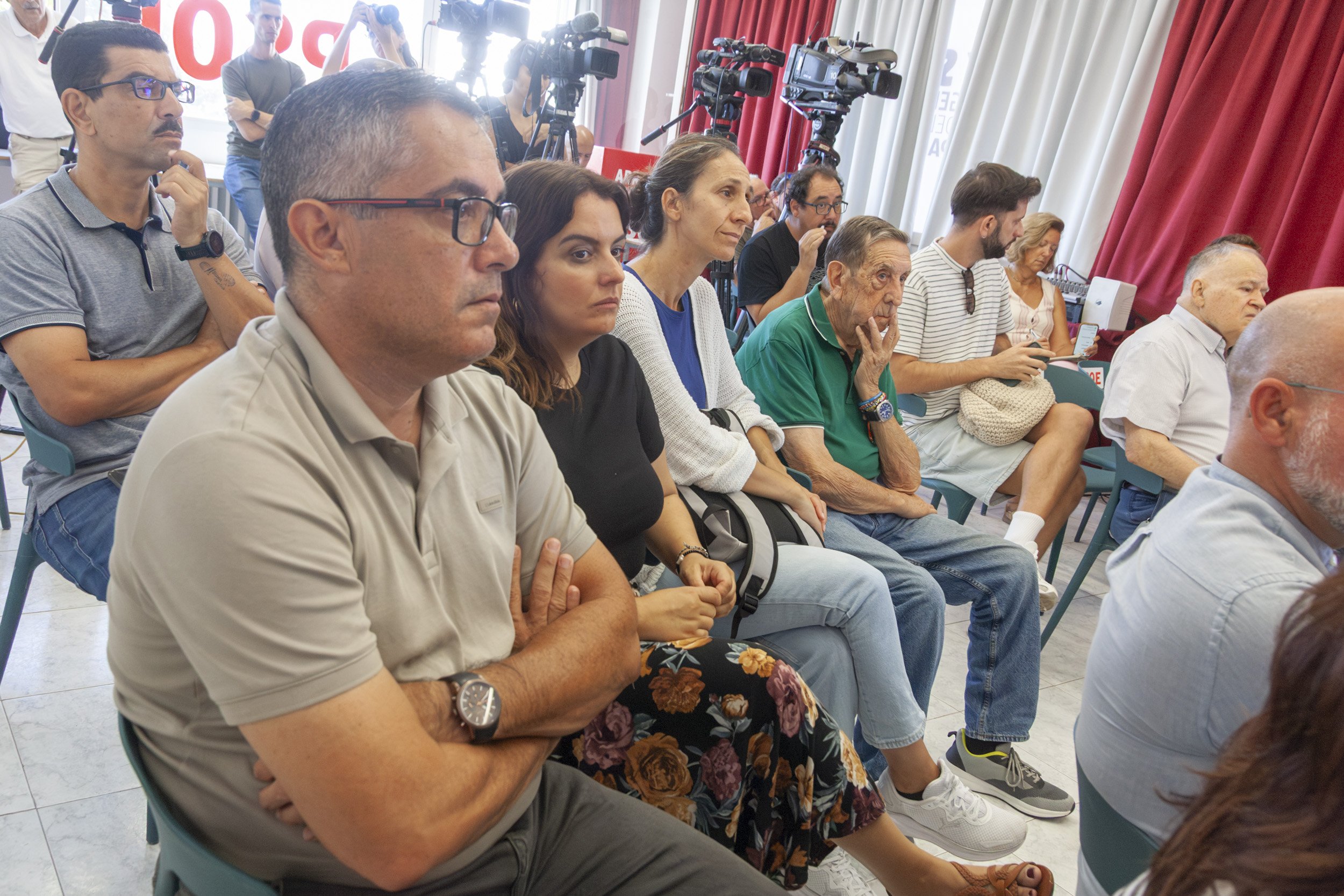 Rueda de prensa del PSOE en Lanzarote. Foto: Juan Mateos Rueda de prensa del PSOE en Lanzarote. Foto: Juan Mateos